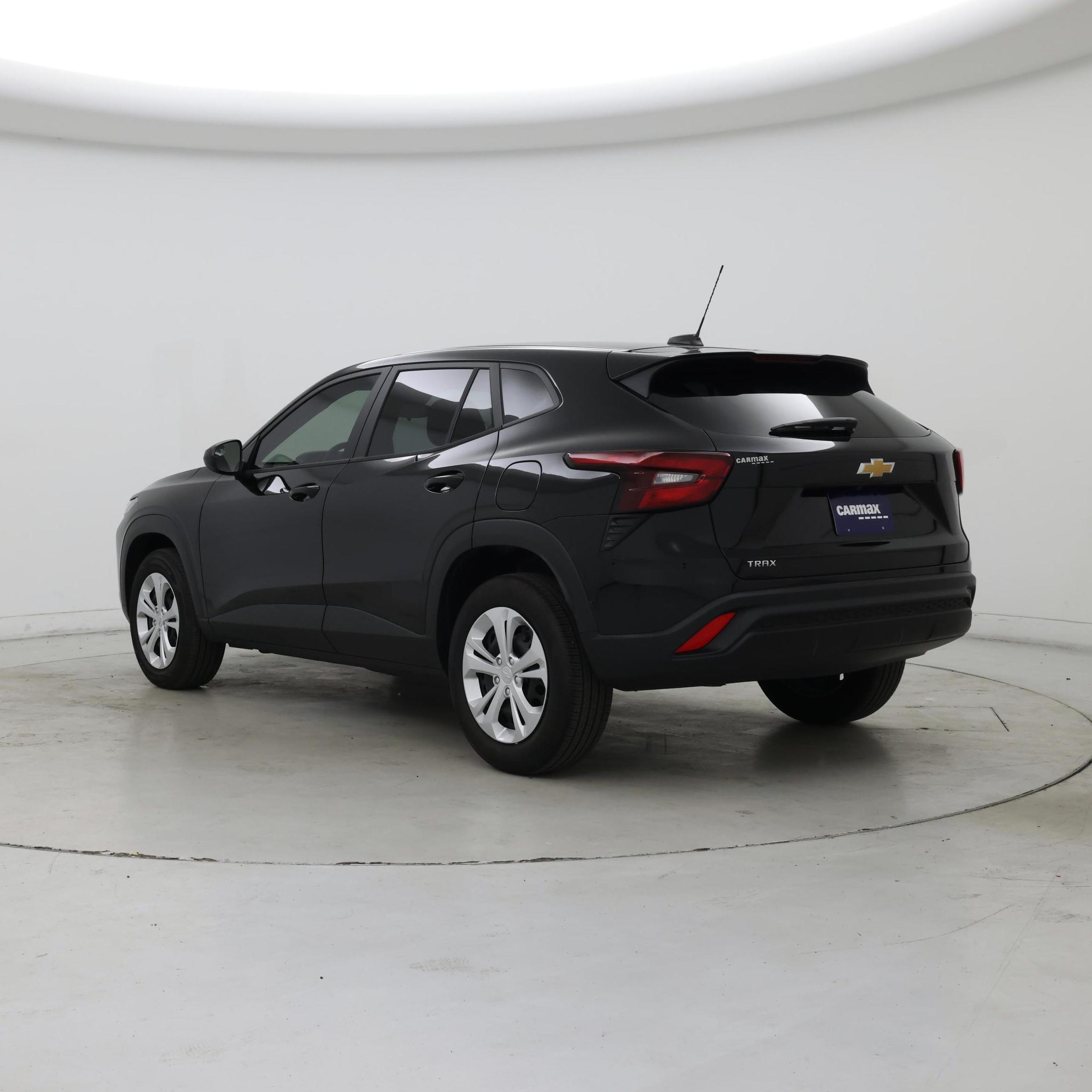 Thumbnail: 2025 Chevrolet Trax - 2