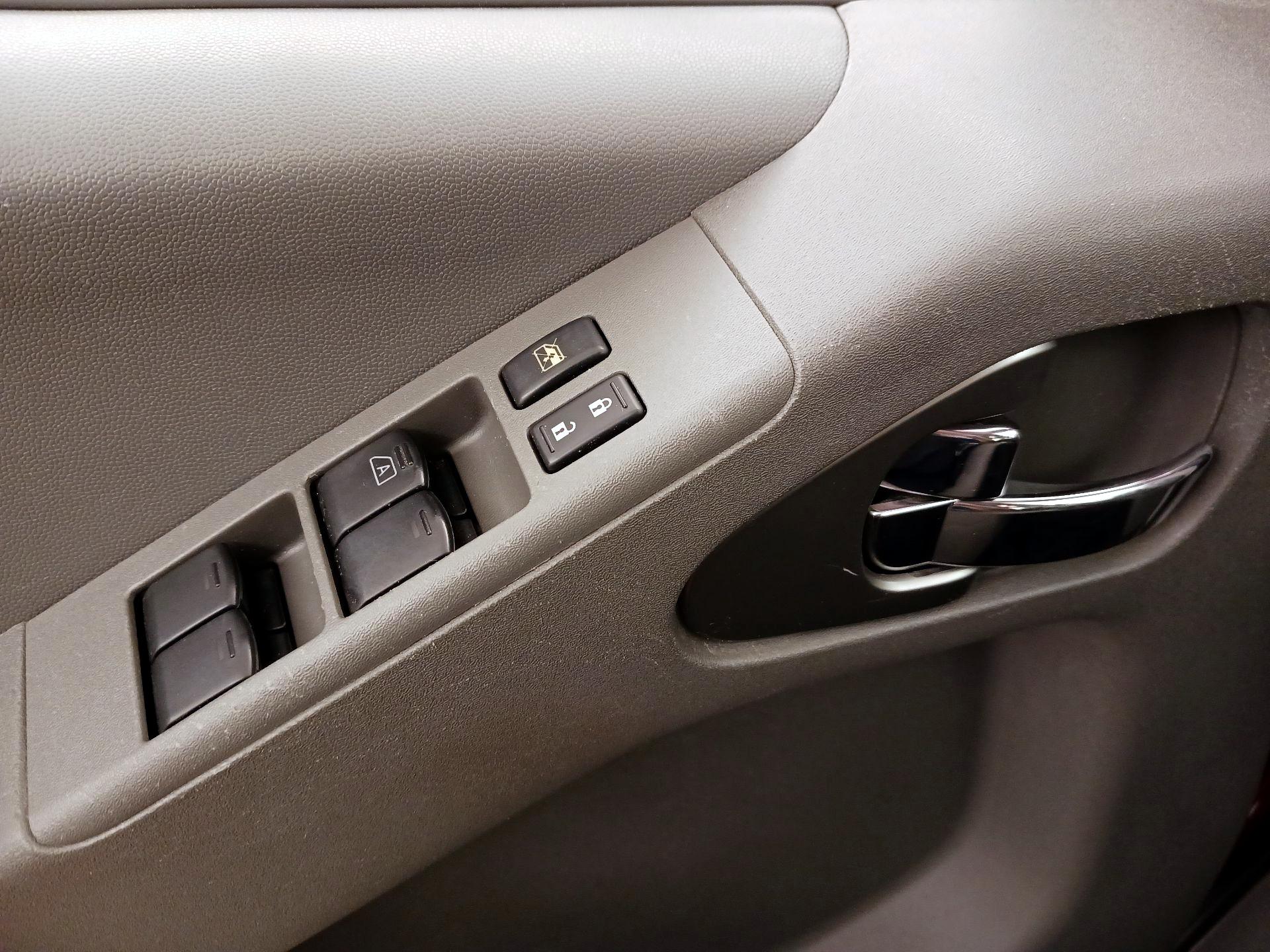 Thumbnail: 2019 Nissan Frontier - 12