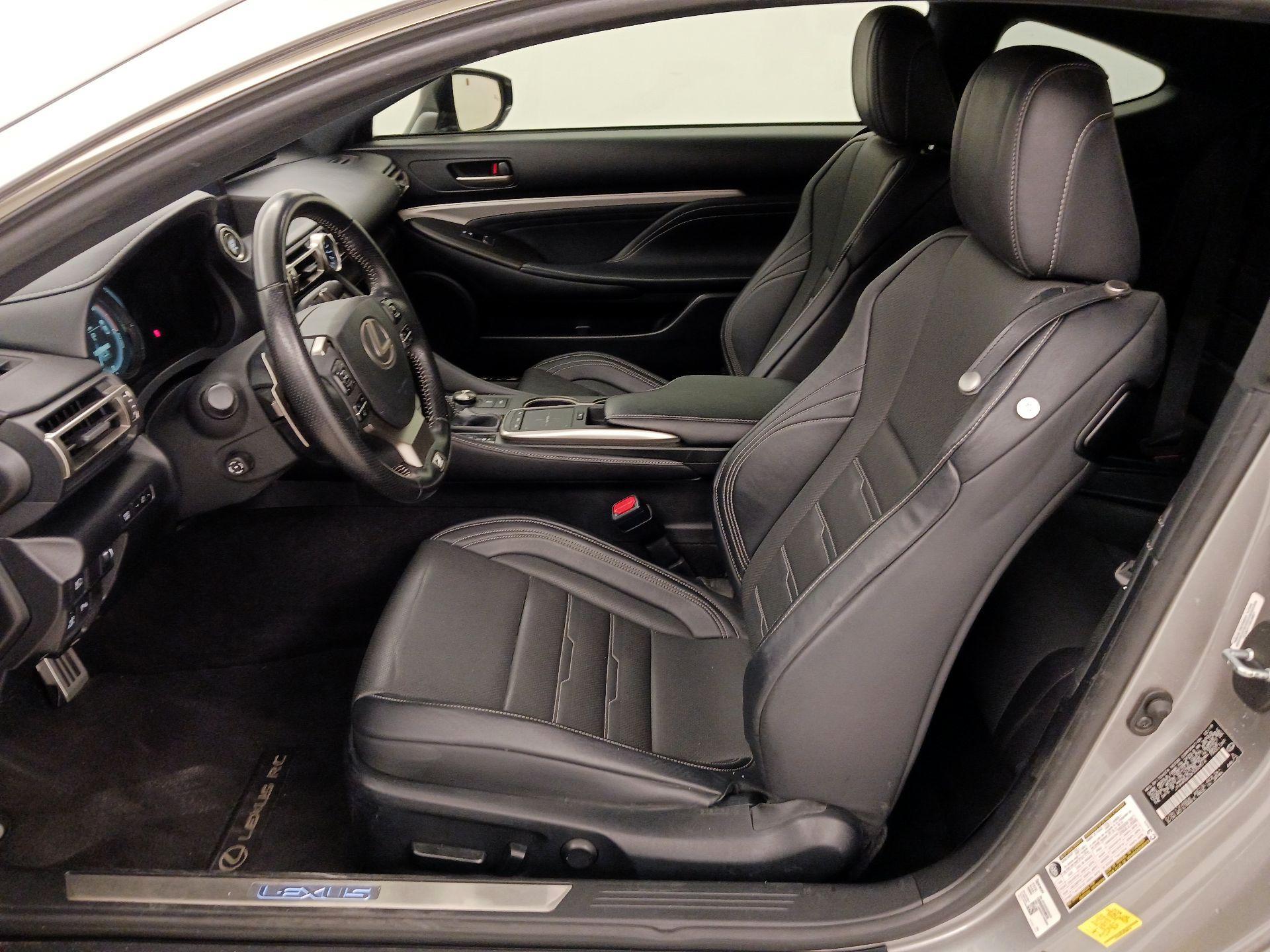 Thumbnail: 2019 Lexus RC - 11