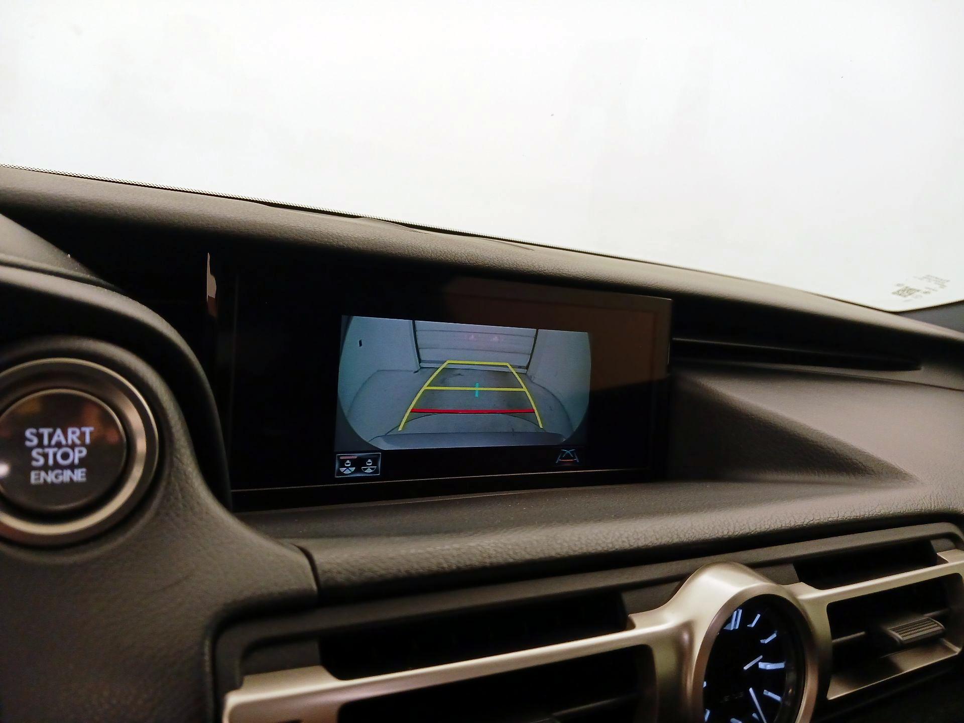 Thumbnail: 2019 Lexus RC - 15