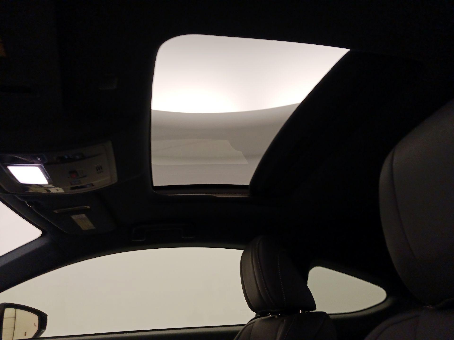 Thumbnail: 2019 Lexus RC - 19