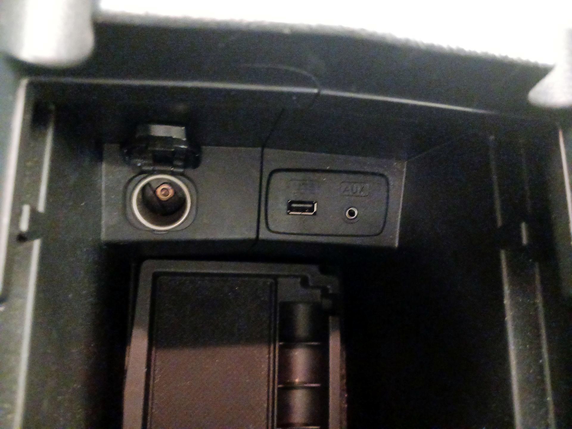 Thumbnail: 2014 Subaru Forester - 18