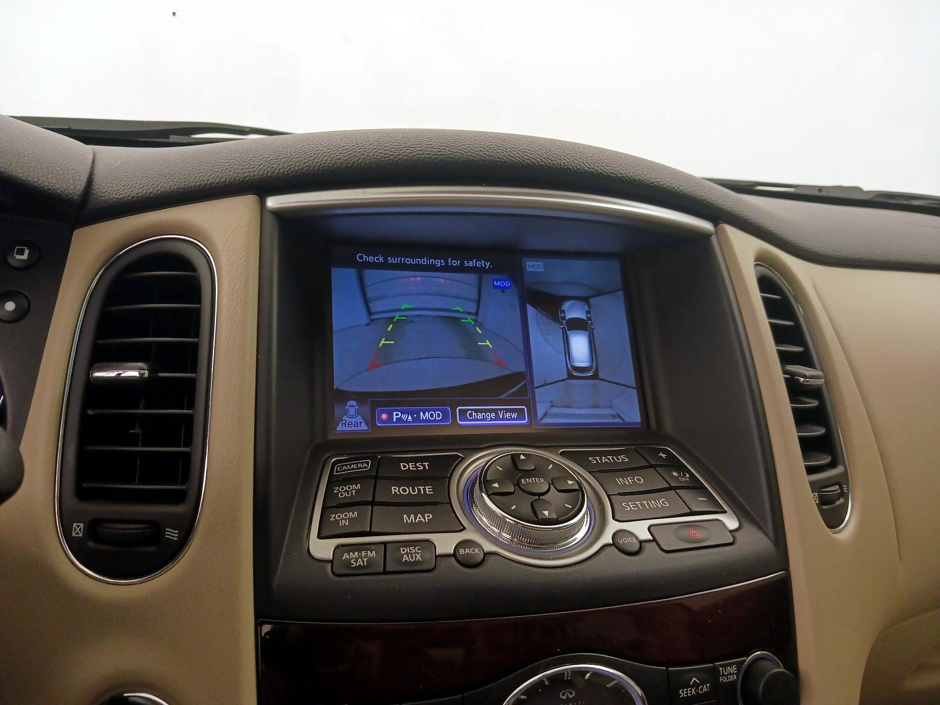 Thumbnail: 2017 INFINITI QX50 - 15