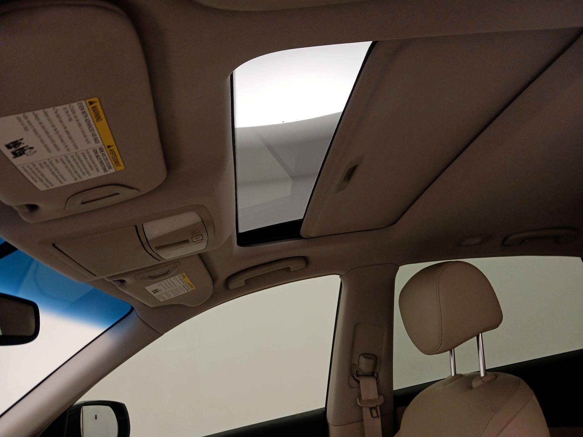 Thumbnail: 2017 INFINITI QX50 - 20