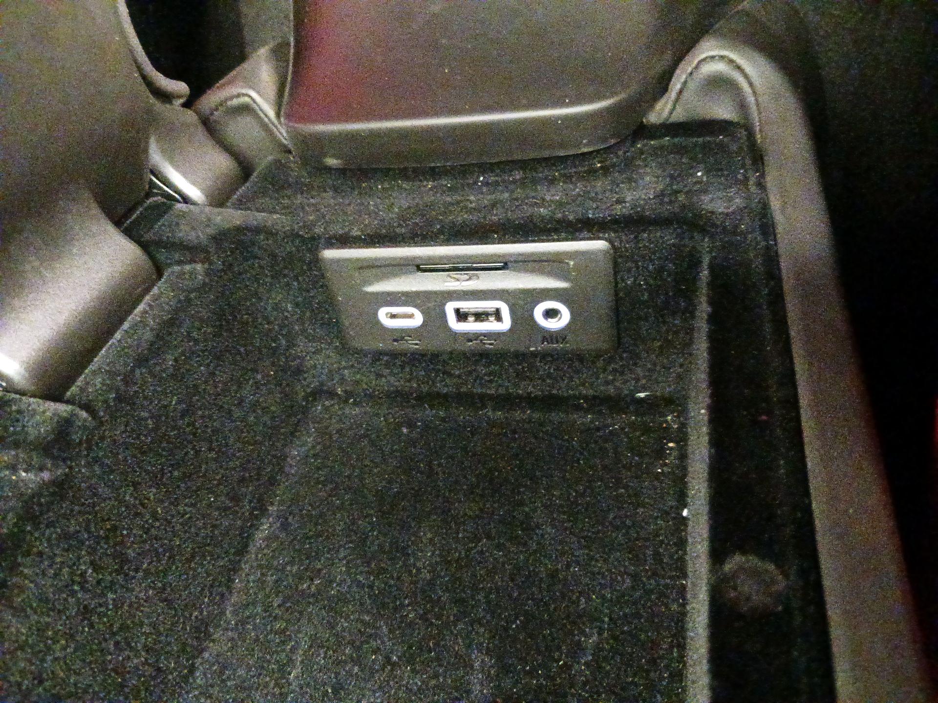 Thumbnail: 2022 Chevrolet Corvette - 19