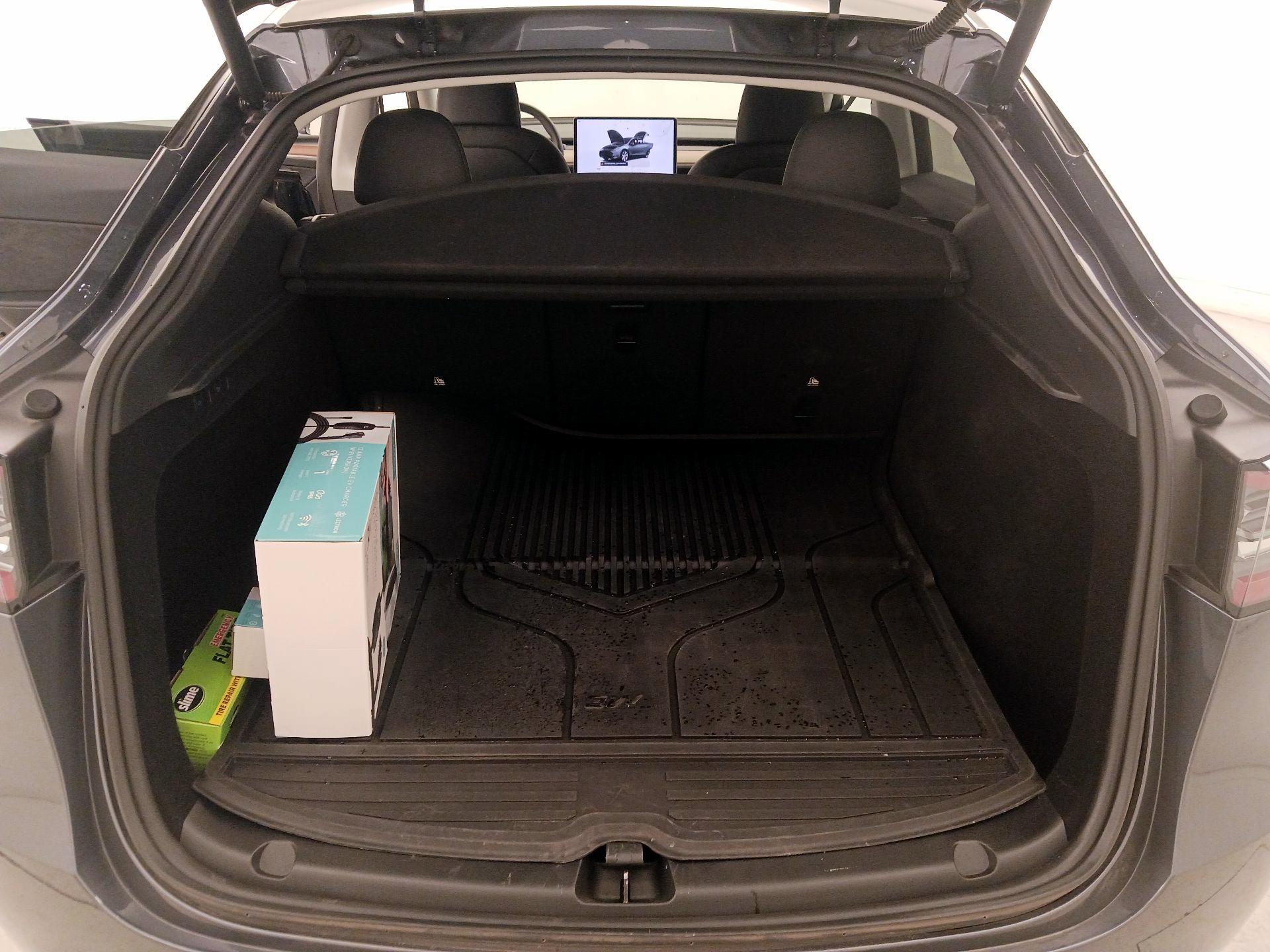 Thumbnail: 2023 Tesla Model Y - 19