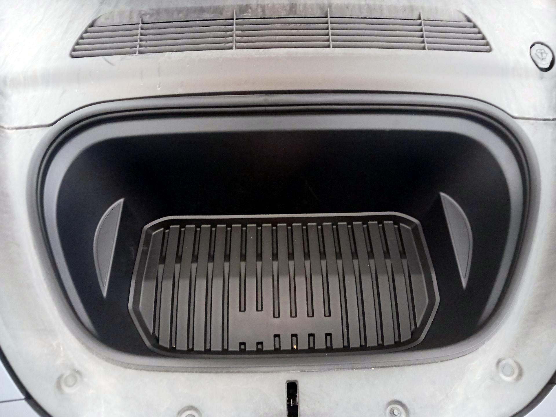 Thumbnail: 2023 Tesla Model Y - 20