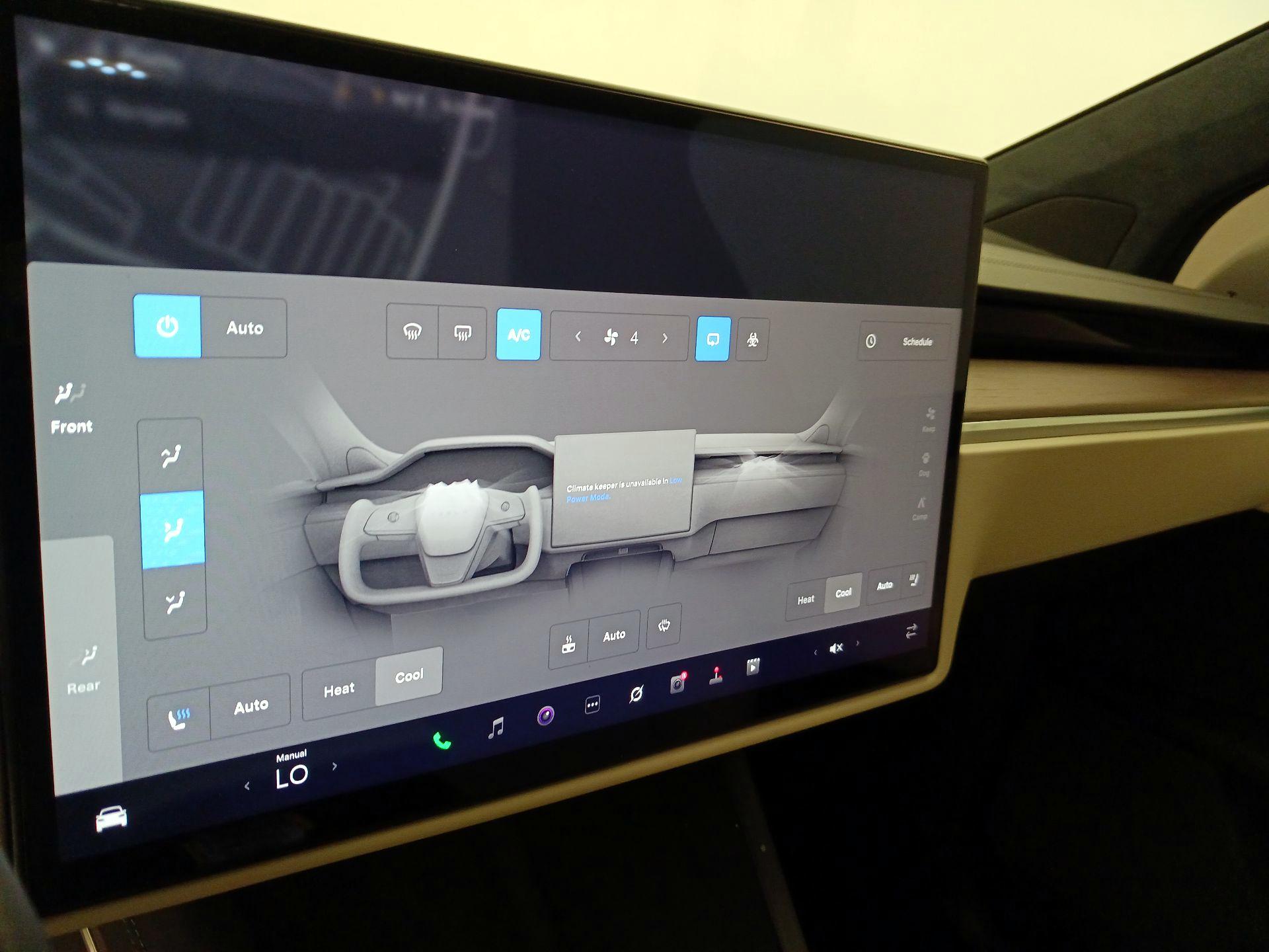 Thumbnail: 2023 Tesla Model X - 16