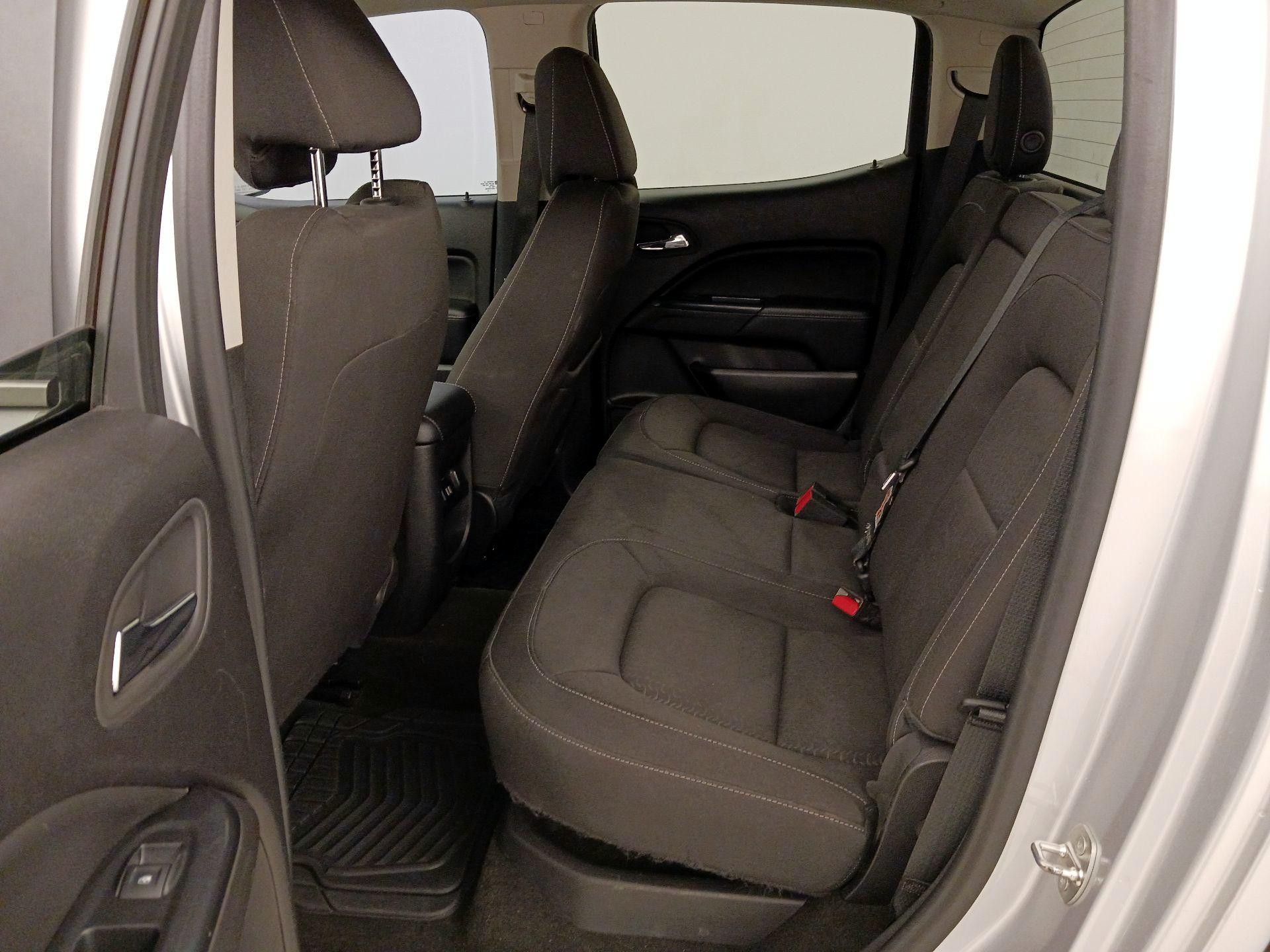 Thumbnail: 2015 GMC Canyon - 20