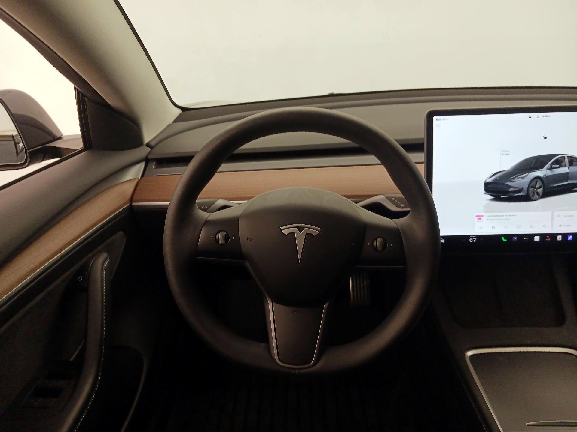 Thumbnail: 2023 Tesla Model 3 - 10