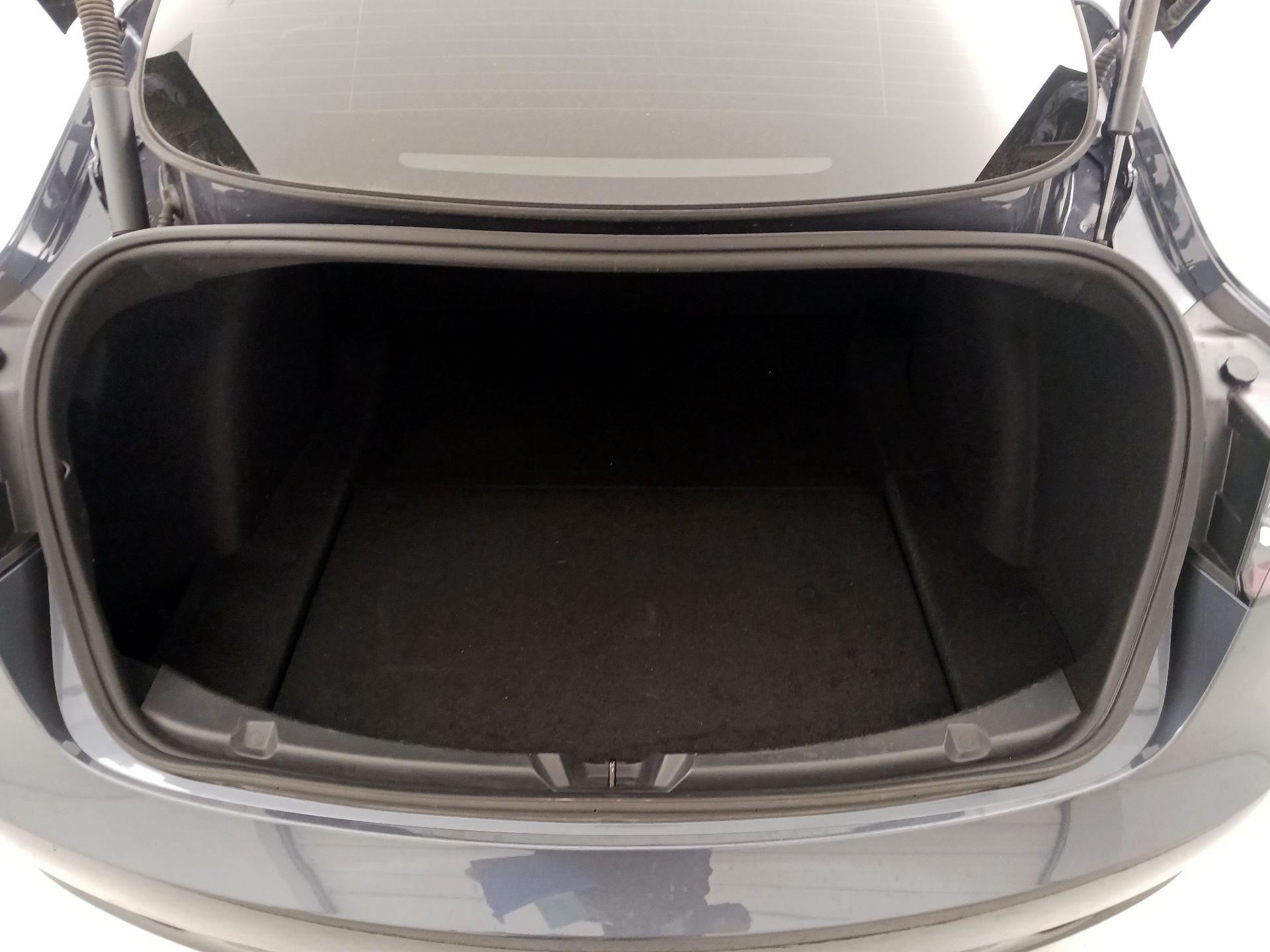 Thumbnail: 2023 Tesla Model 3 - 19