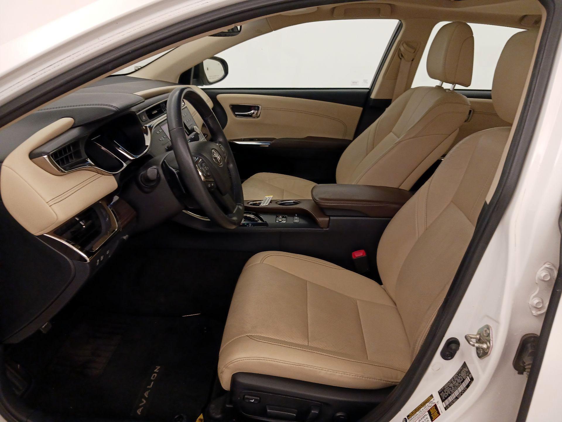 Thumbnail: 2014 Toyota Avalon - 11