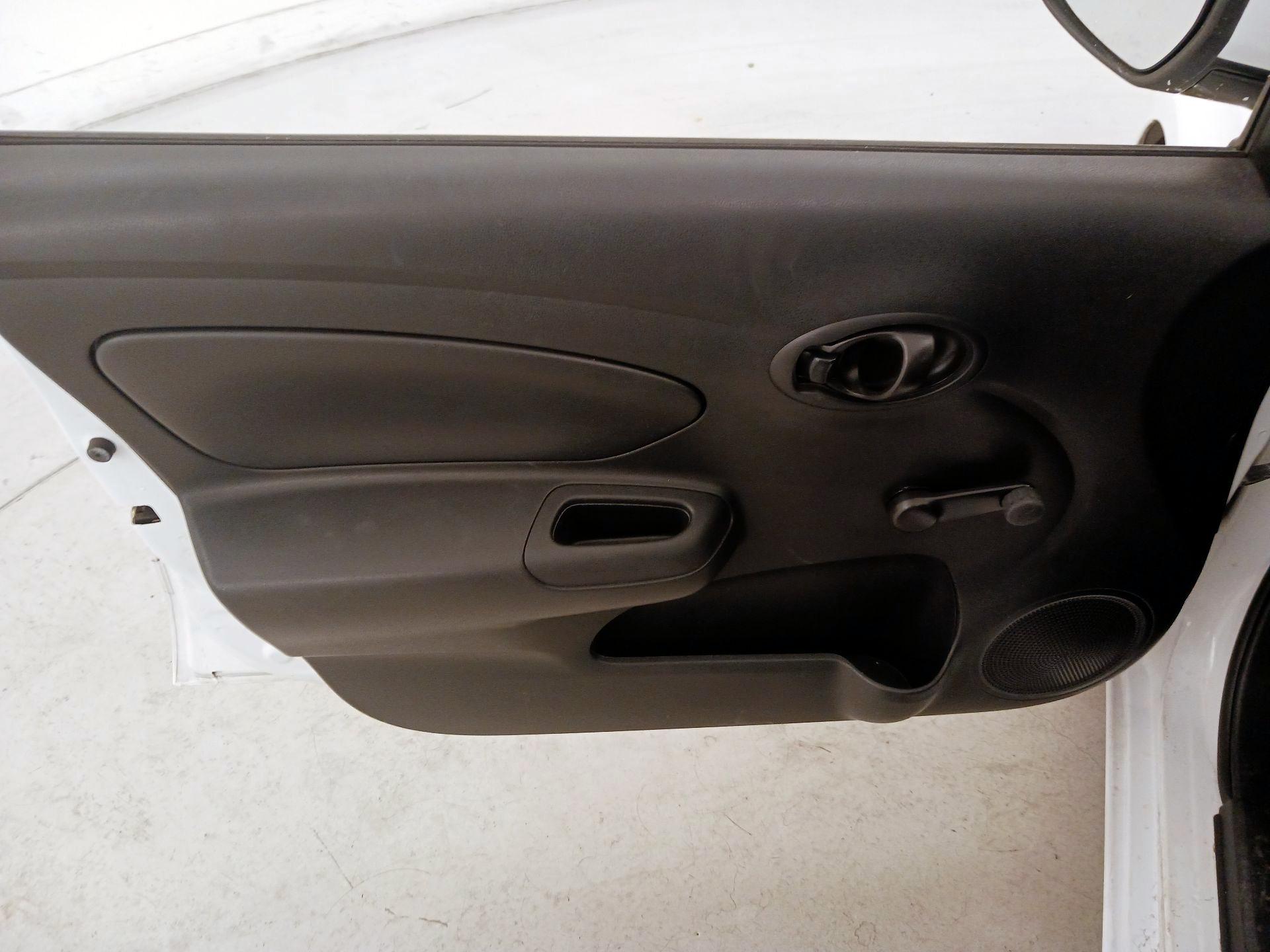 Thumbnail: 2016 Nissan Versa - 12