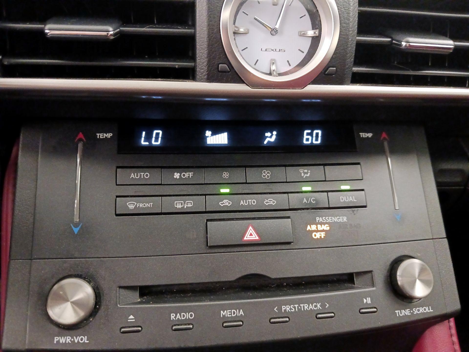 Thumbnail: 2017 Lexus RC - 17