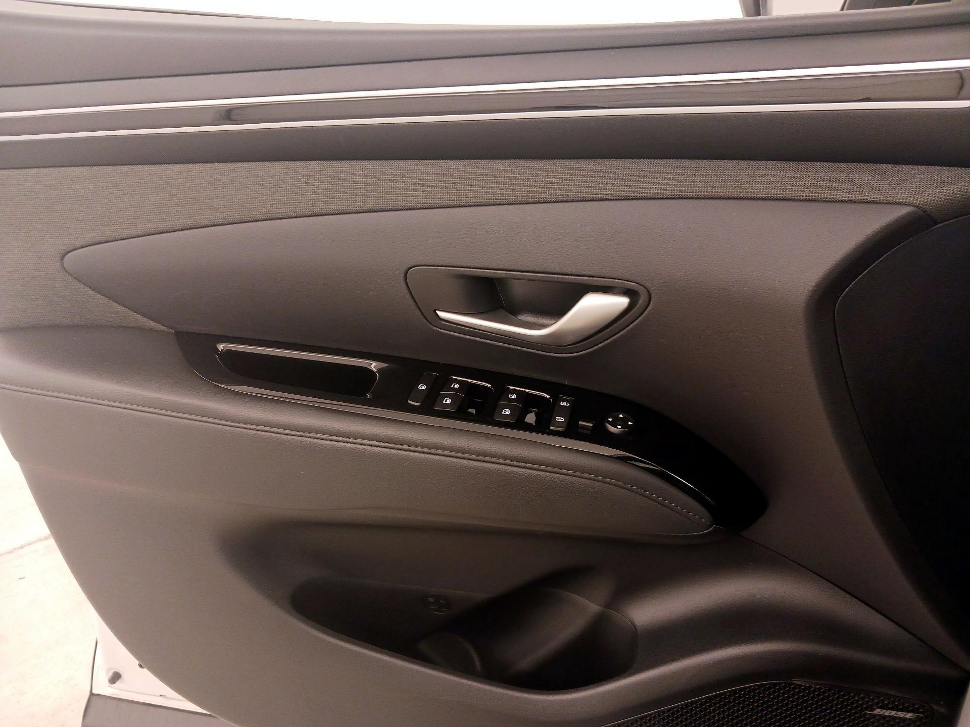 Thumbnail: 2022 Hyundai Santa Cruz - 12