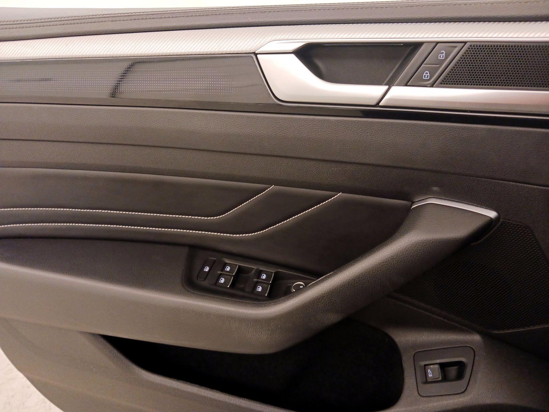 Thumbnail: 2021 Volkswagen Arteon - 12