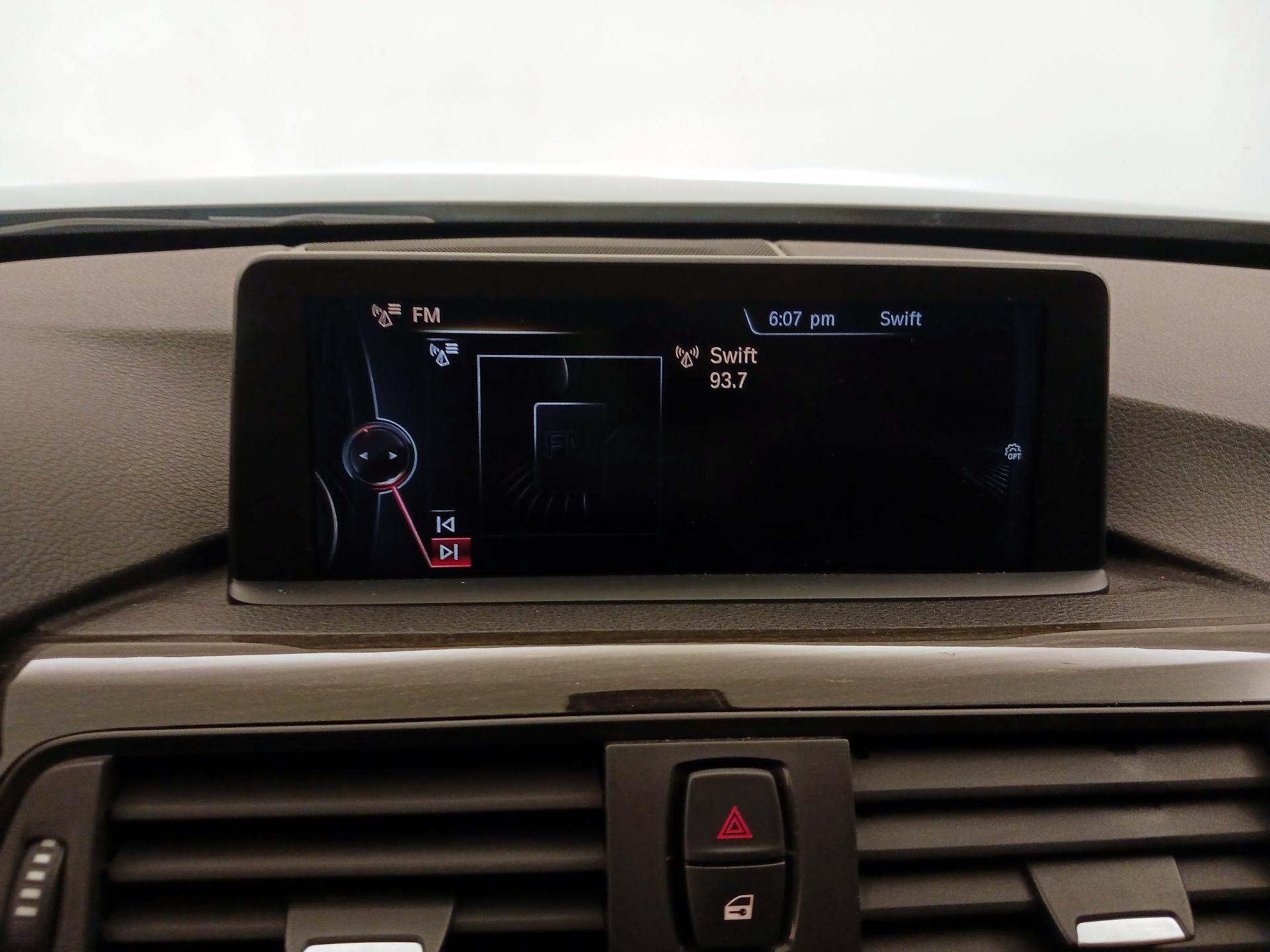 Thumbnail: 2015 BMW 4 Series - 16