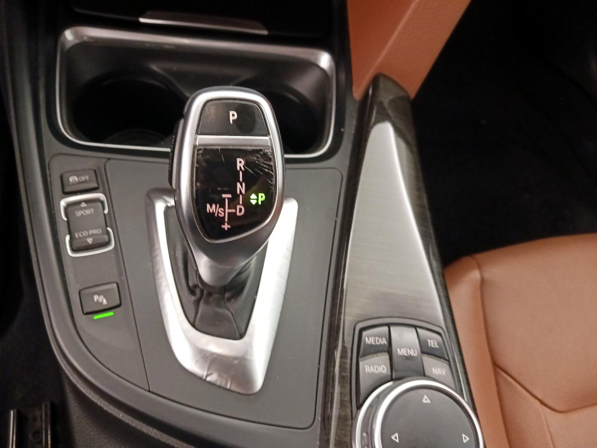 Thumbnail: 2015 BMW 4 Series - 18