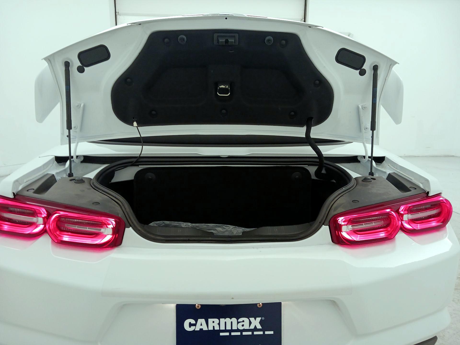 Thumbnail: 2023 Chevrolet Camaro - 19