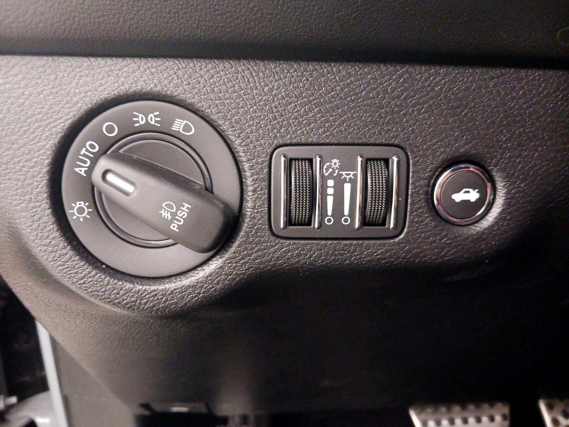 Thumbnail: 2021 Dodge Challenger - 13