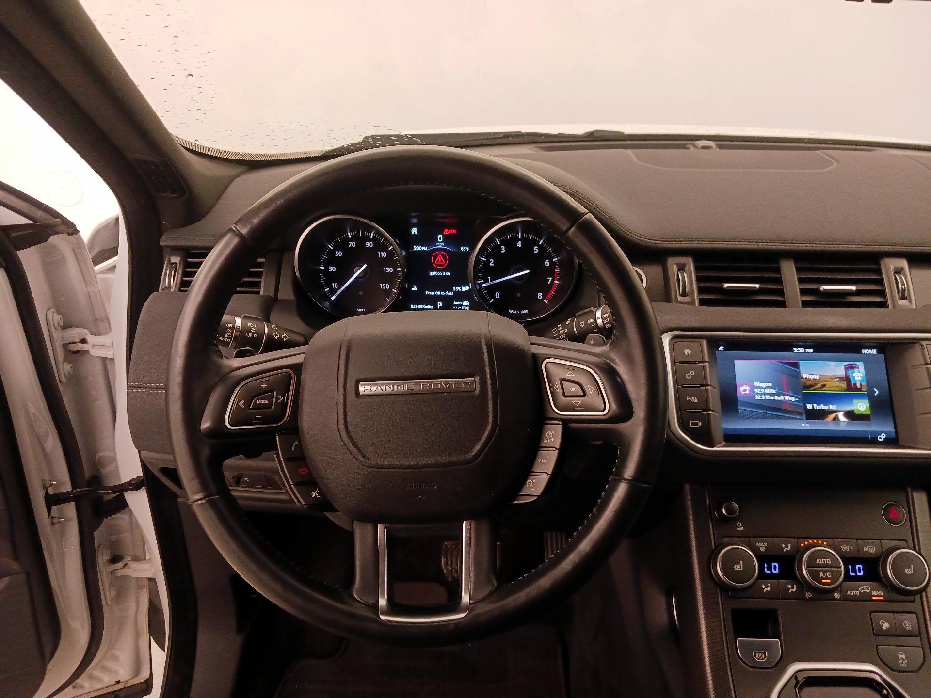 Thumbnail: 2018 Land Rover Range Rover Evoque - 10