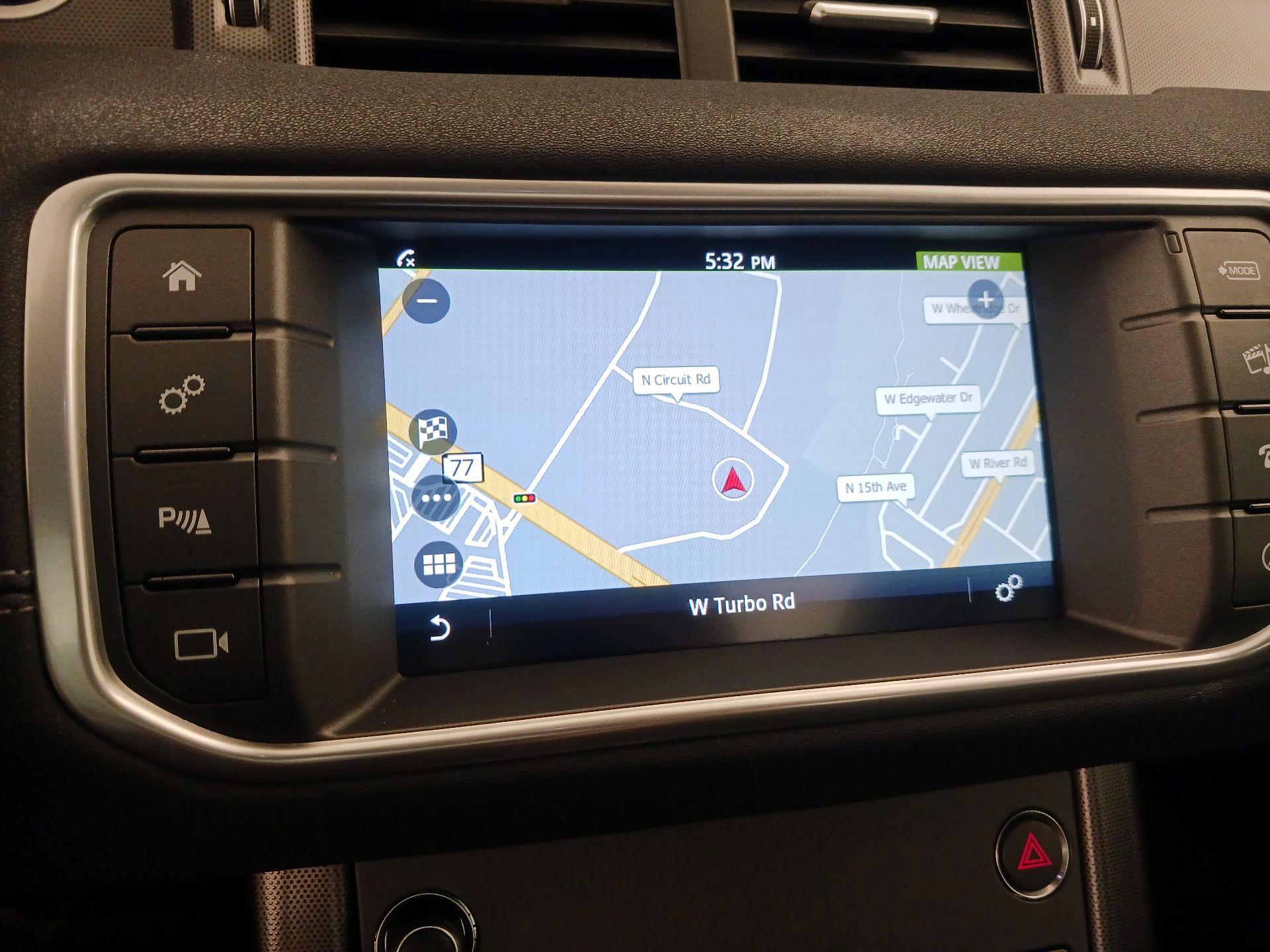 Thumbnail: 2018 Land Rover Range Rover Evoque - 14