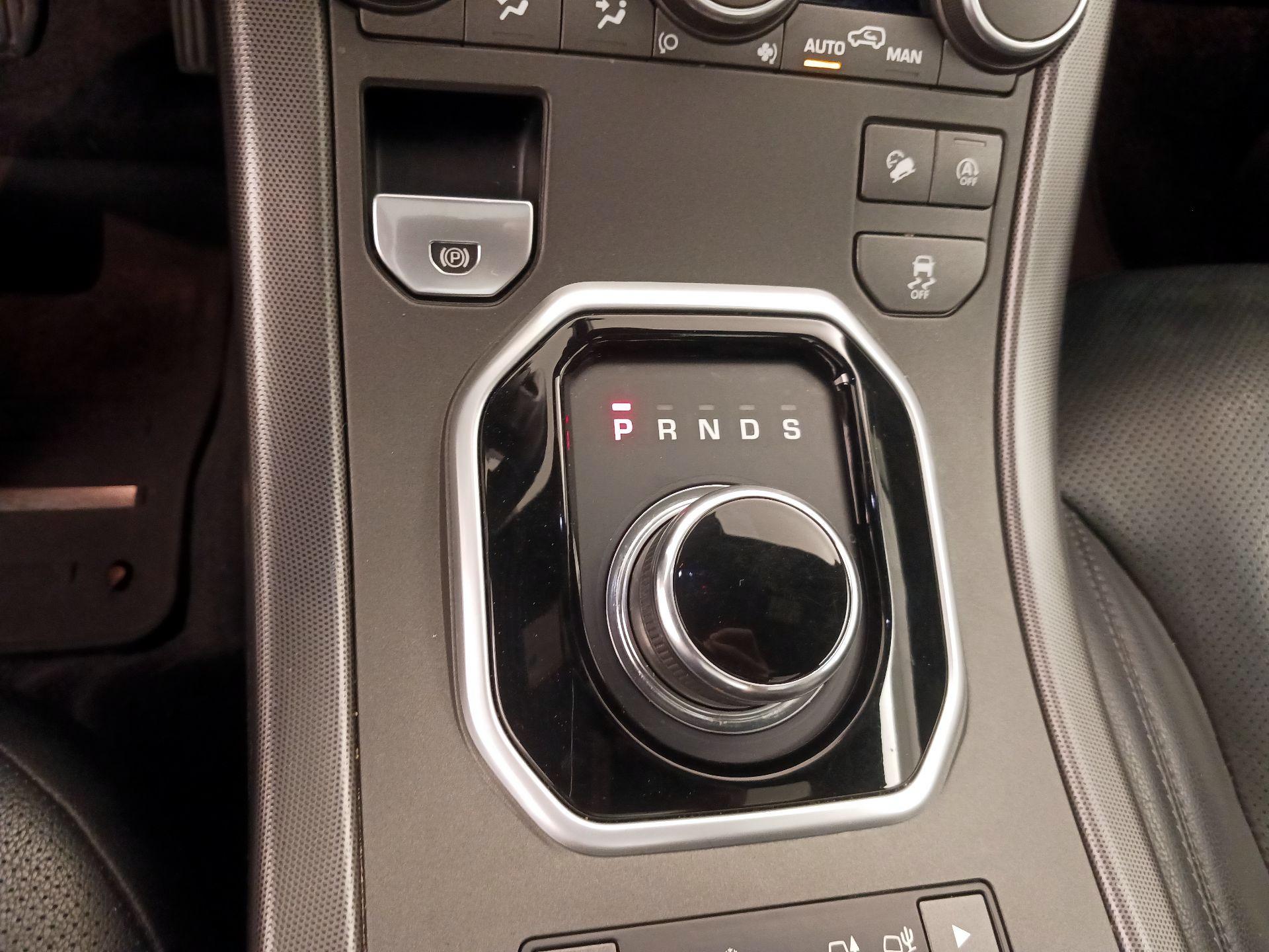 Thumbnail: 2018 Land Rover Range Rover Evoque - 18