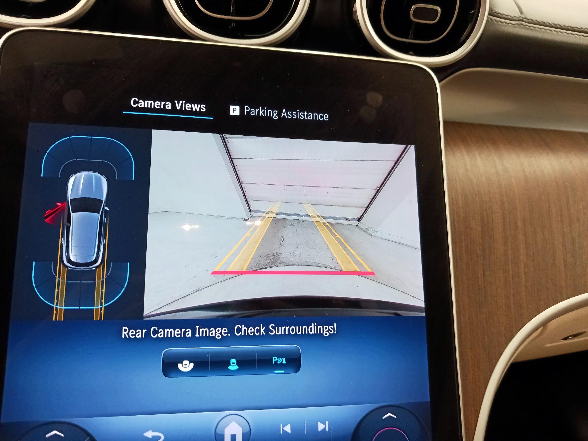 Thumbnail: 2024 Mercedes-Benz GLC - 14