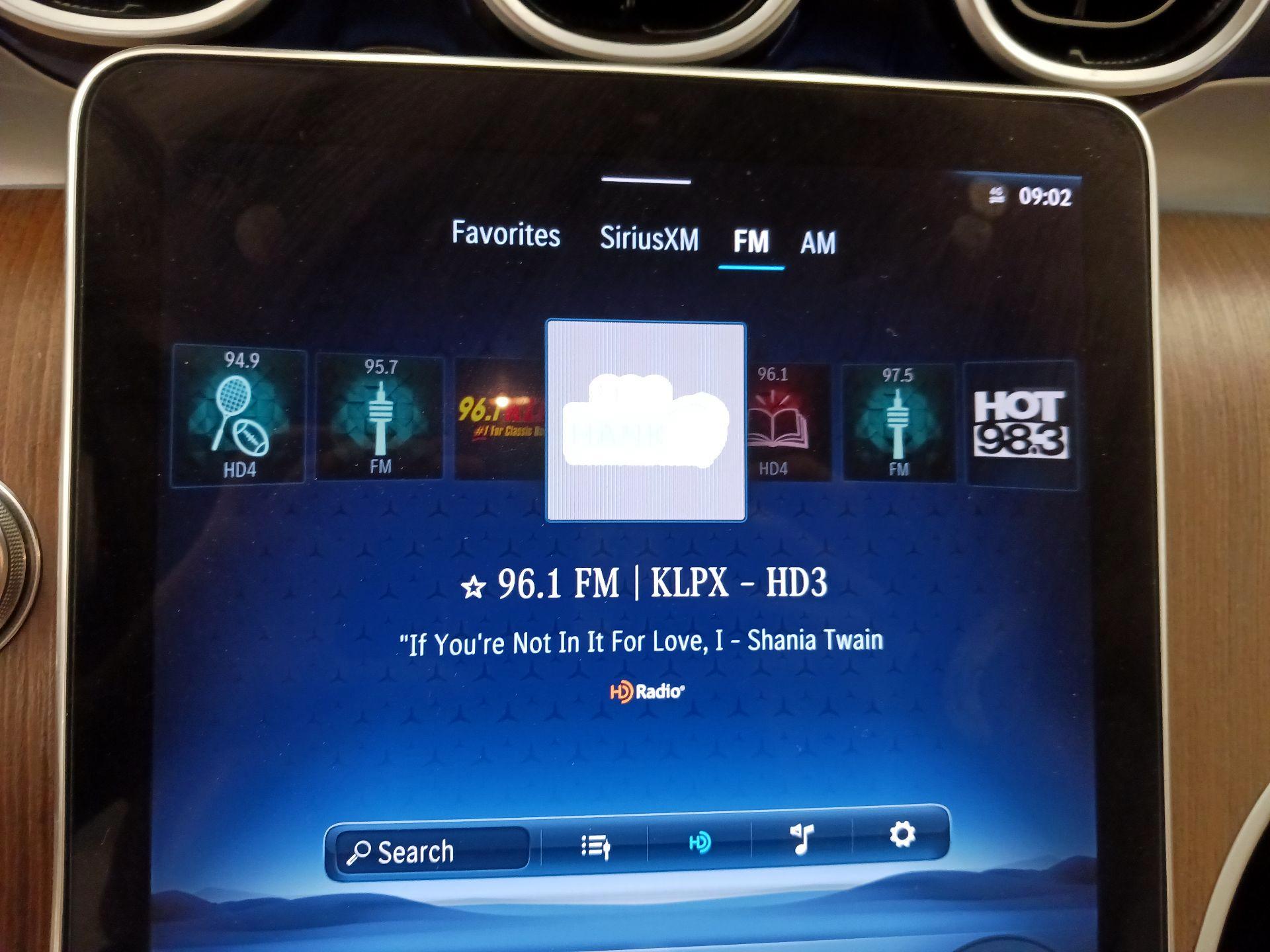 Thumbnail: 2024 Mercedes-Benz GLC - 15