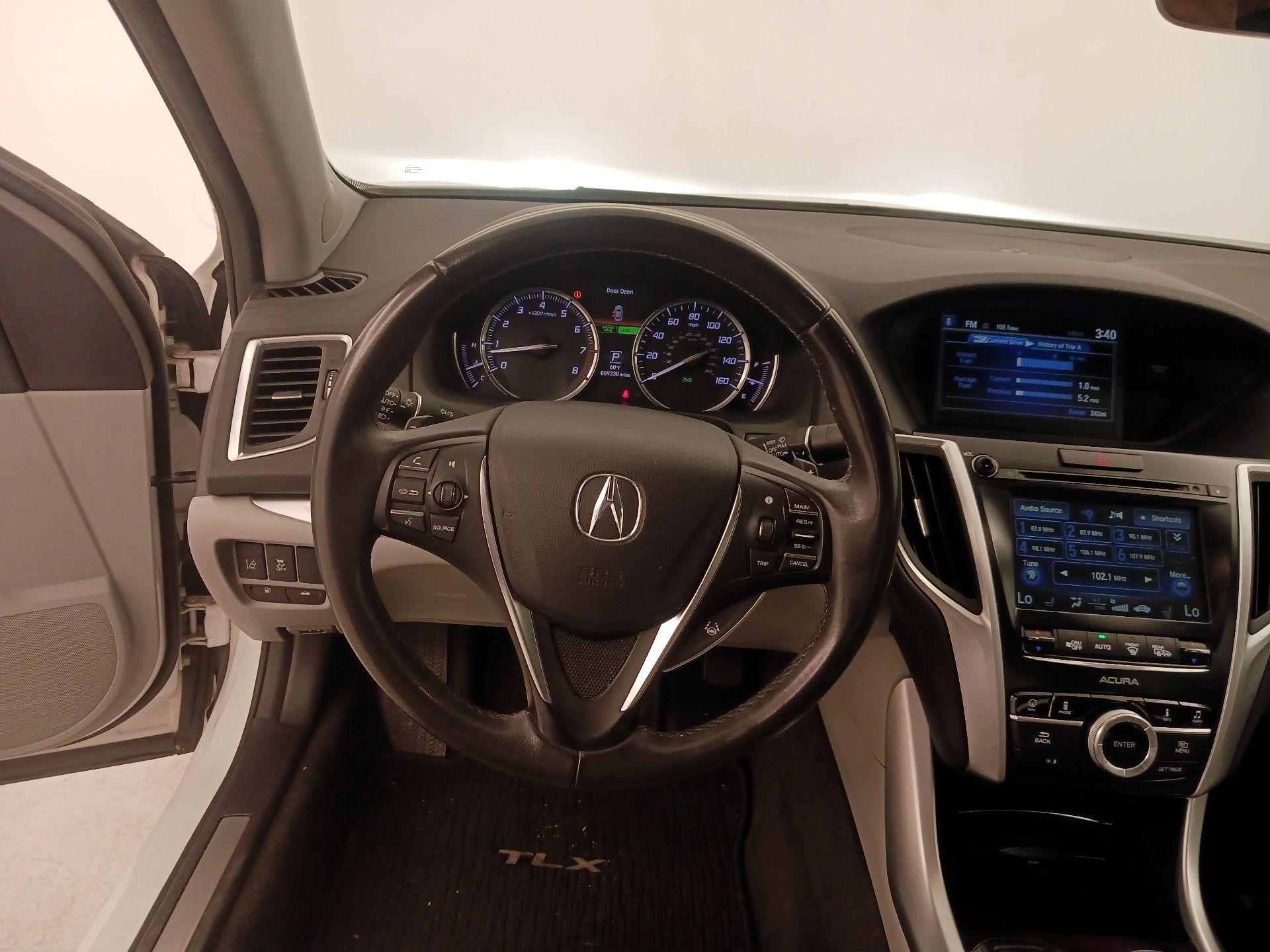 Thumbnail: 2015 Acura TLX - 10