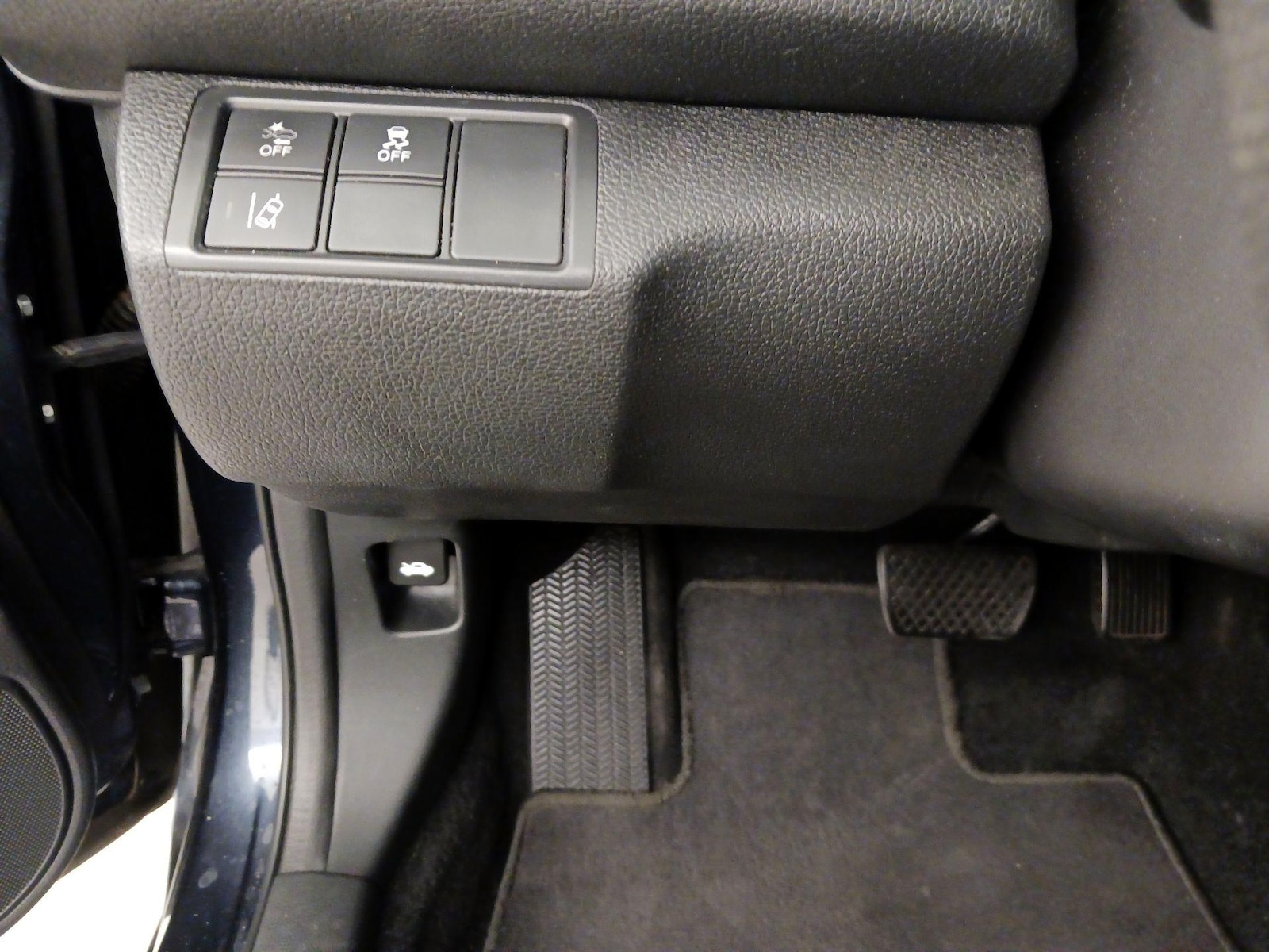 2016 Honda Civic LX - Photo 14