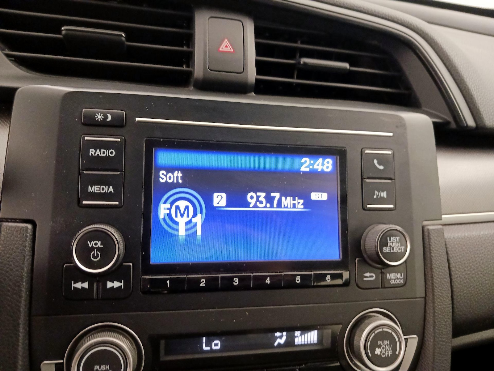 2016 Honda Civic LX - Photo 16