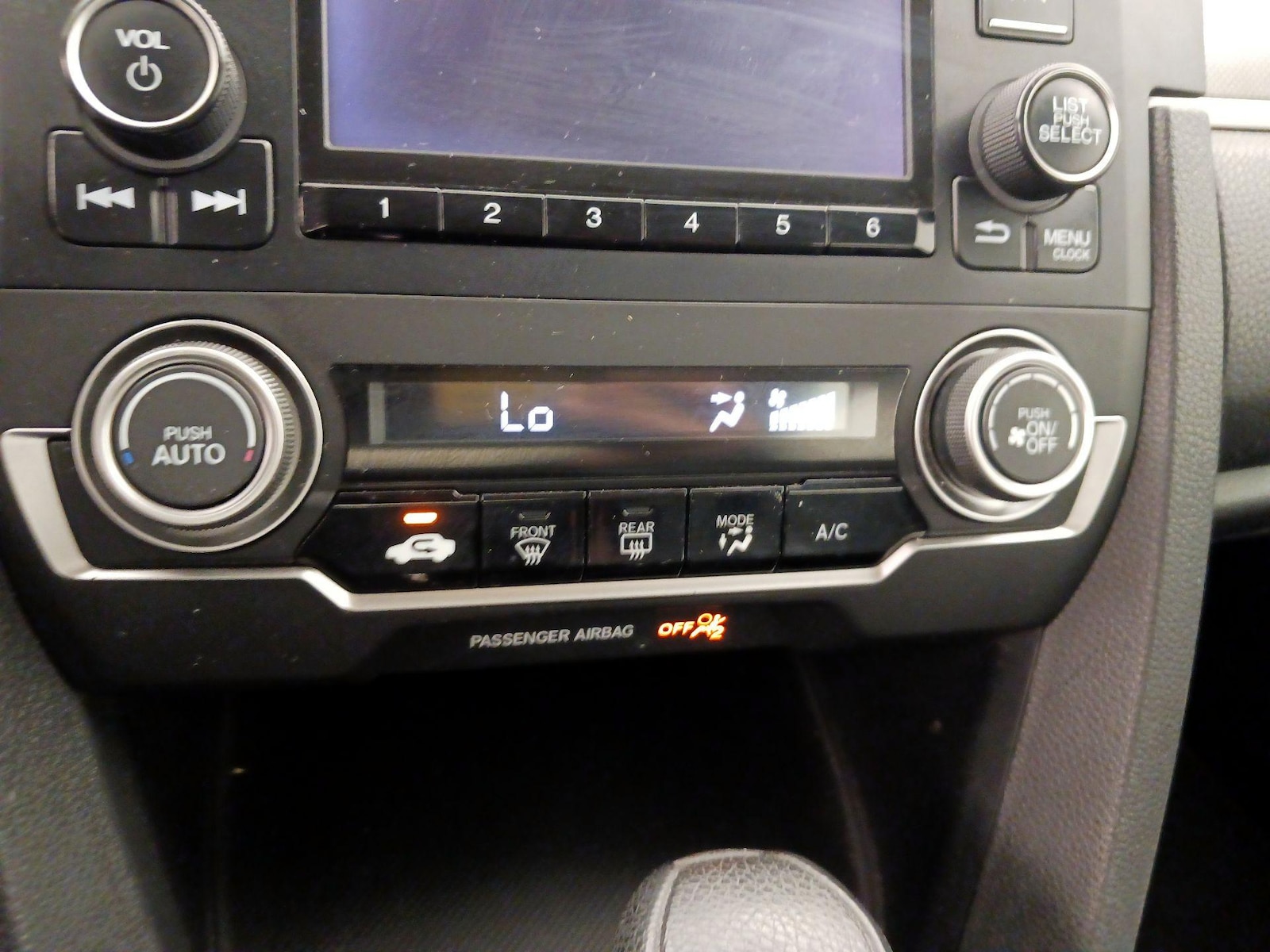 2016 Honda Civic LX - Photo 17