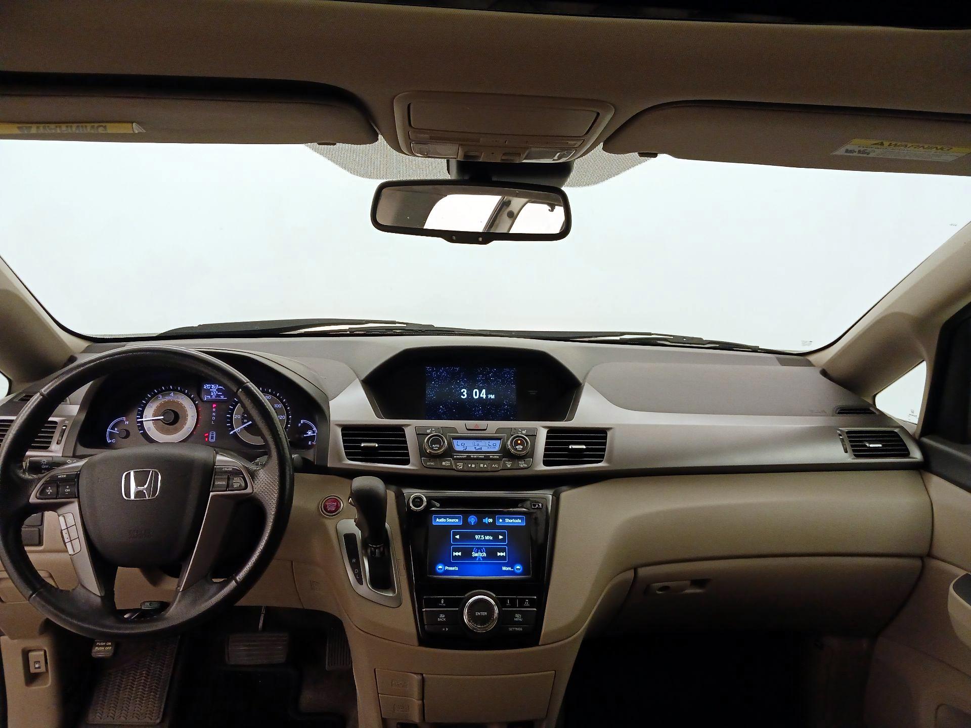 Thumbnail: 2015 Honda Odyssey - 9