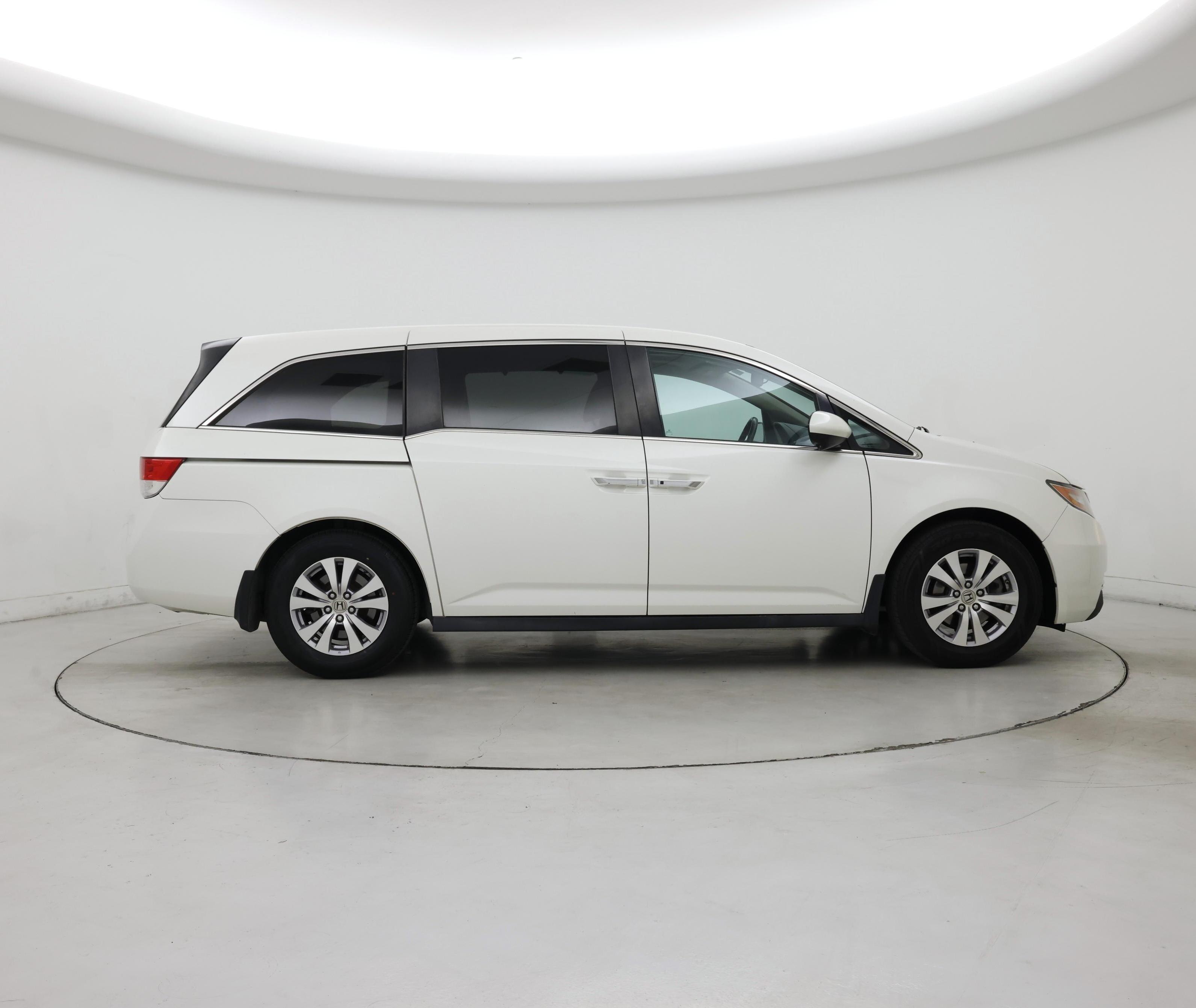 Thumbnail: 2015 Honda Odyssey - 7