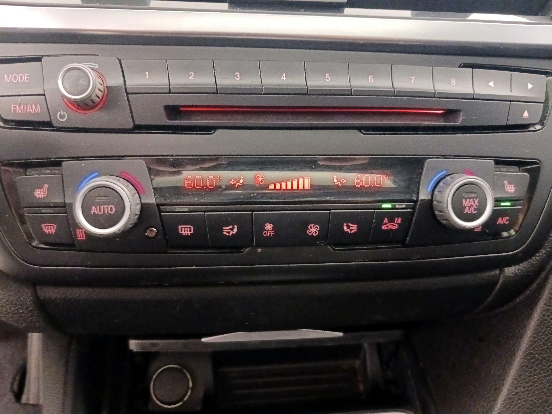 Thumbnail: 2015 BMW 3 Series - 16