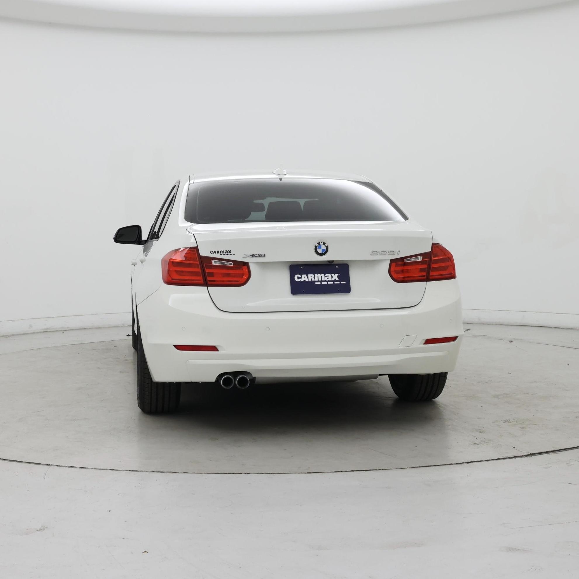 Thumbnail: 2015 BMW 3 Series - 6