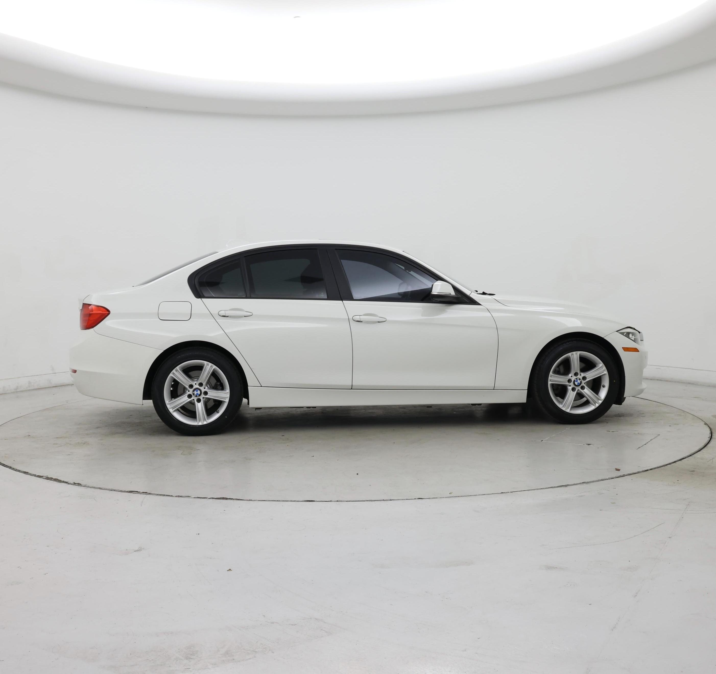 Thumbnail: 2015 BMW 3 Series - 7