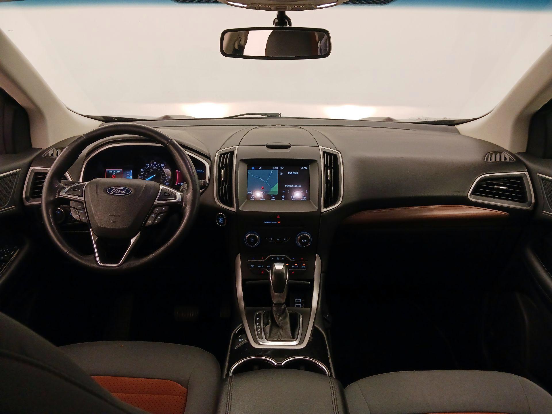 Thumbnail: 2018 Ford Edge - 9