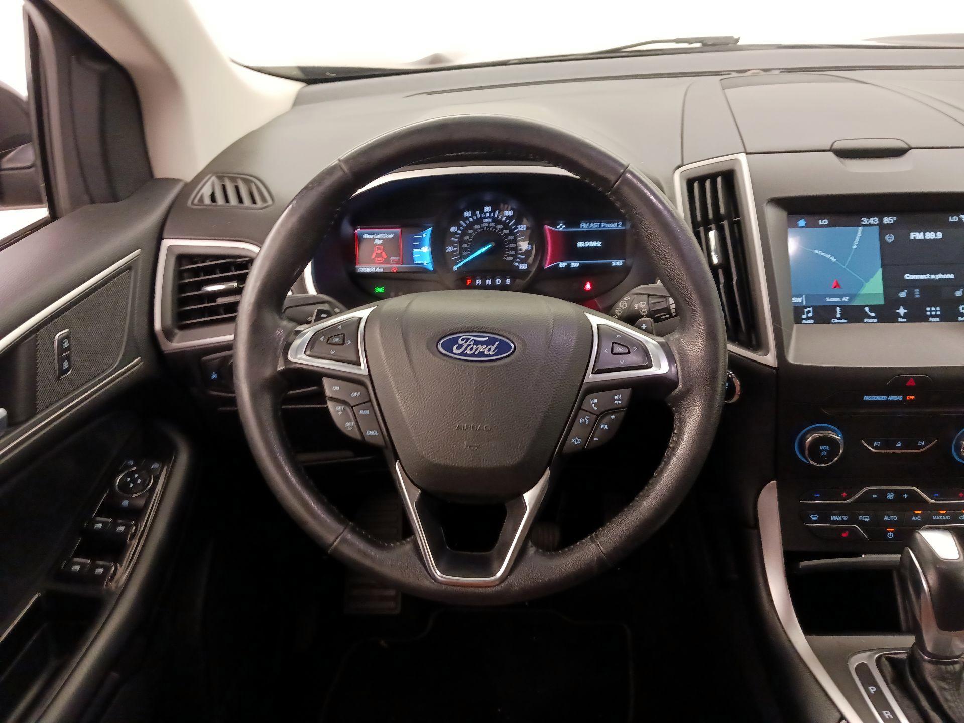 Thumbnail: 2018 Ford Edge - 10
