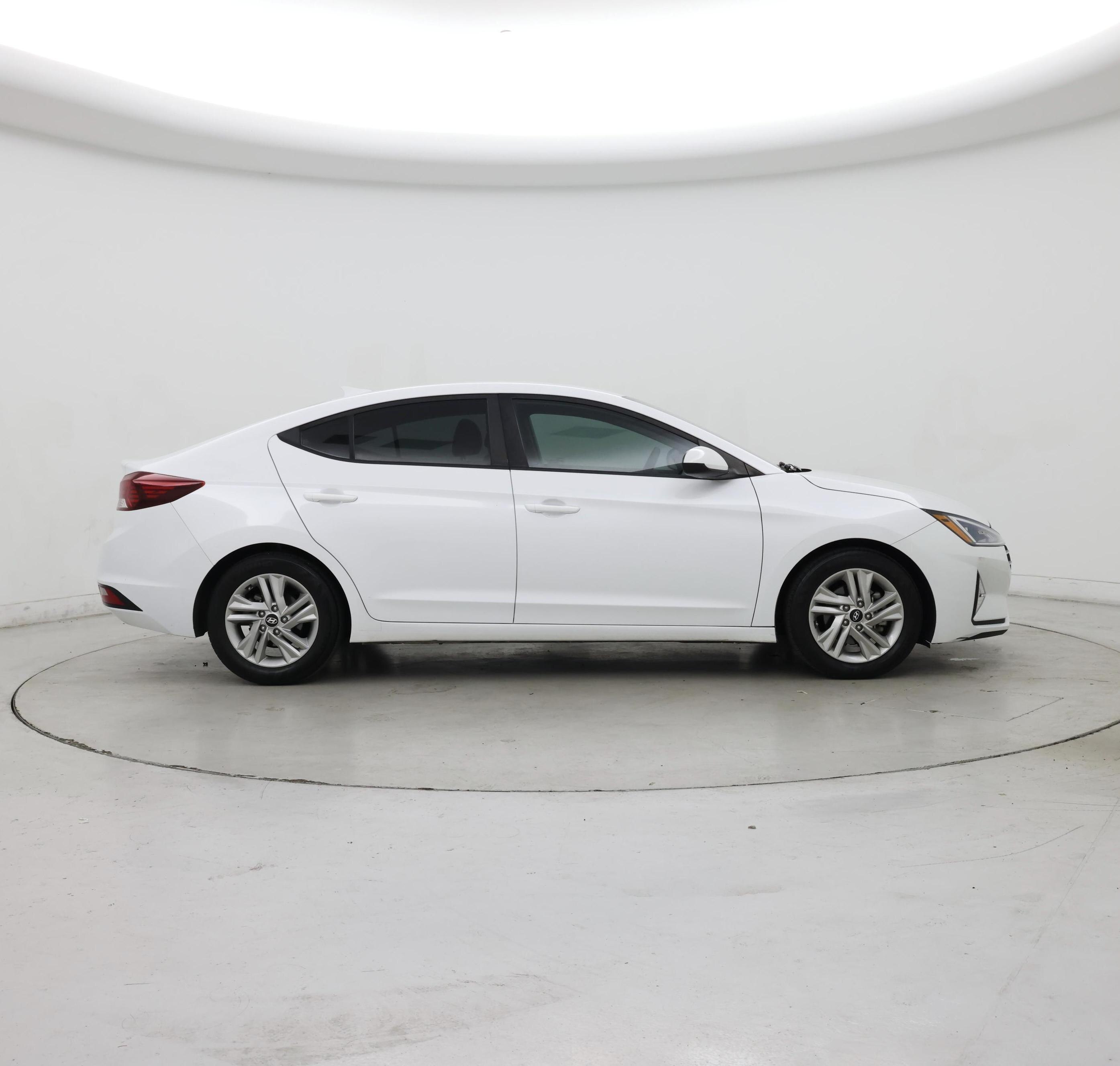 Thumbnail: 2020 Hyundai Elantra - 7