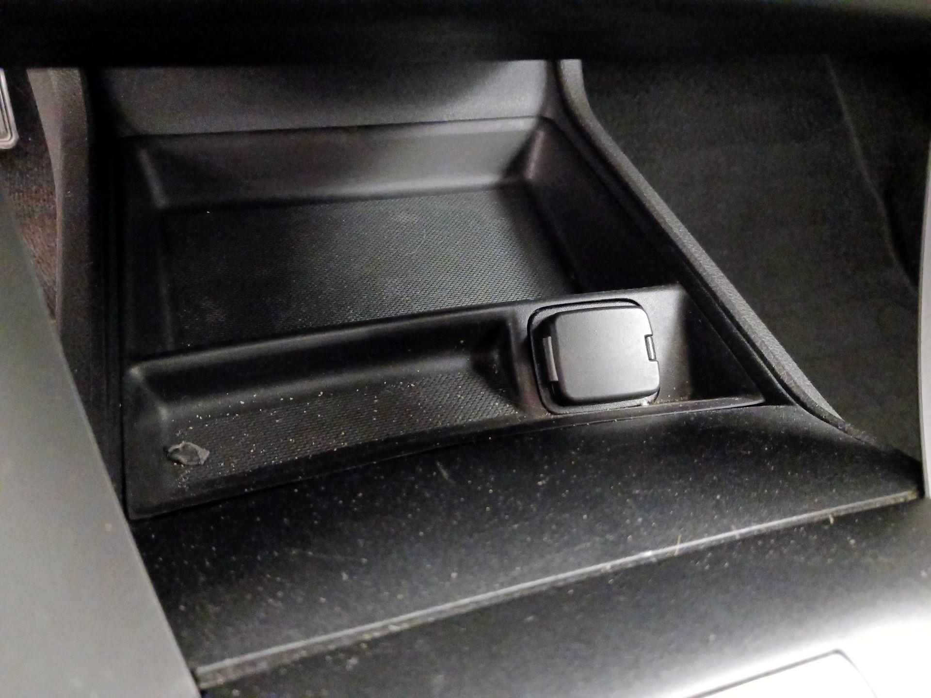 Thumbnail: 2014 Ford Fusion - 19