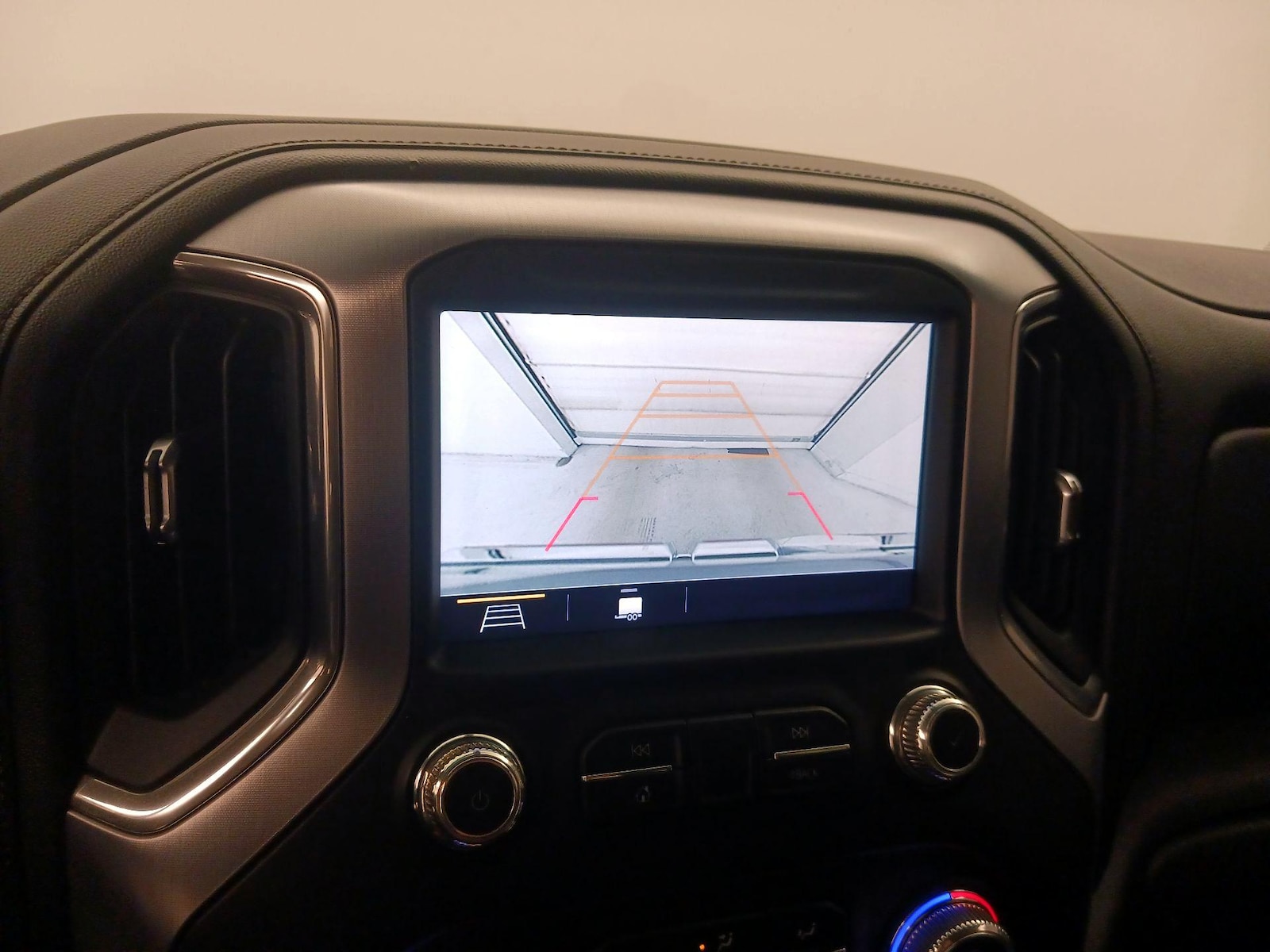 2019 GMC Sierra 1500 SLE - Photo 15