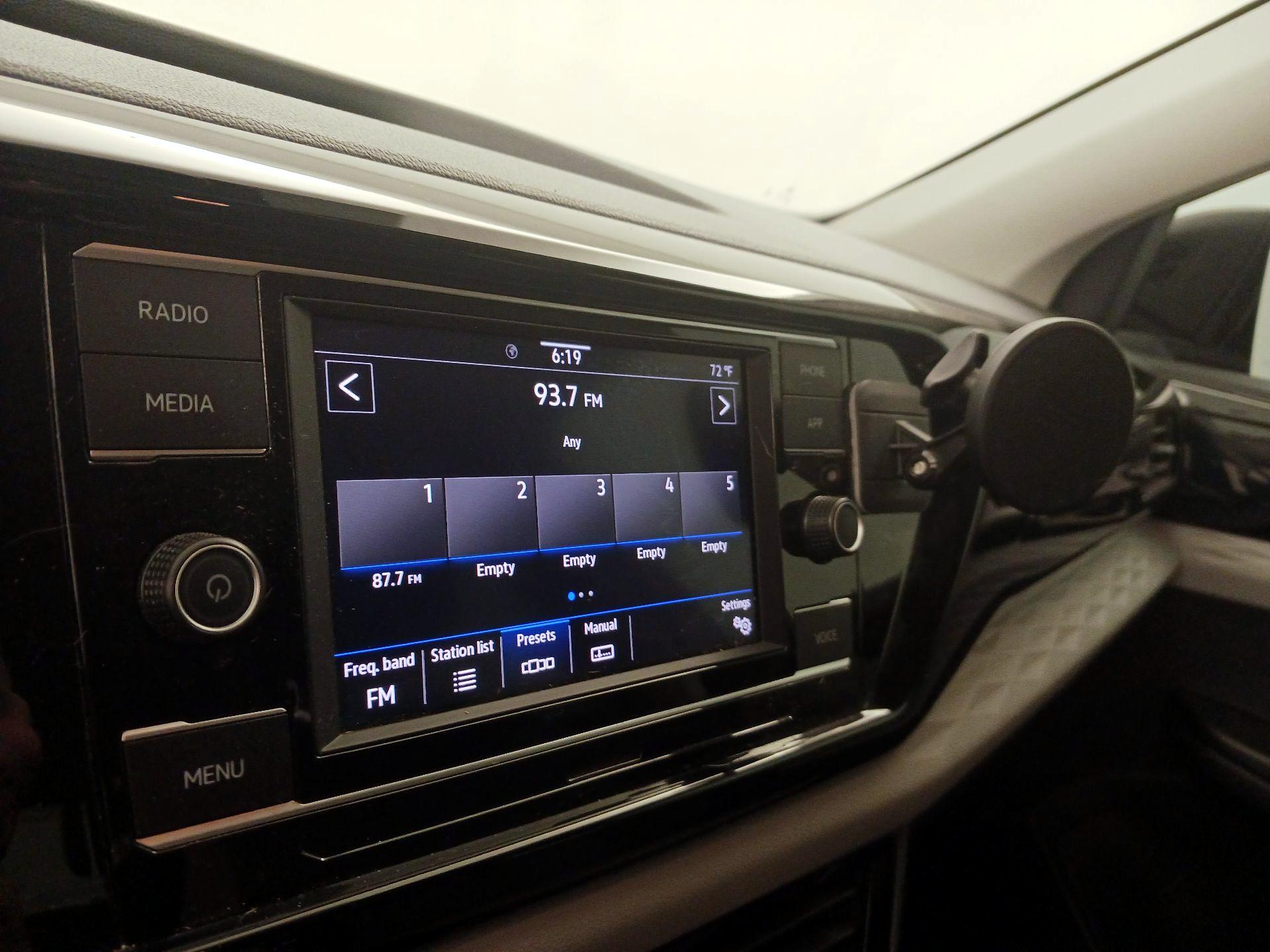 Thumbnail: 2024 Volkswagen Taos - 15