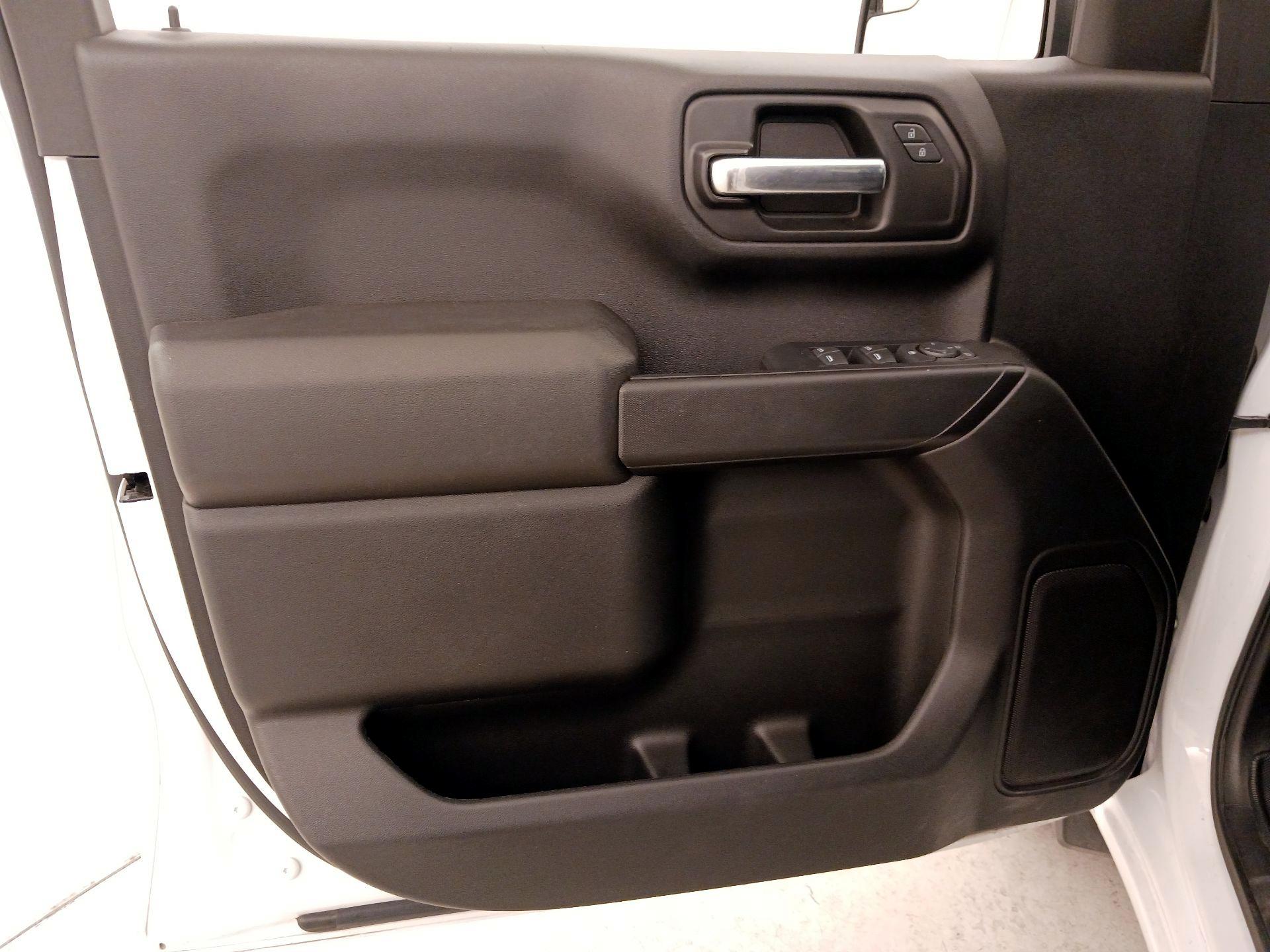 Thumbnail: 2023 GMC Sierra 1500 - 12