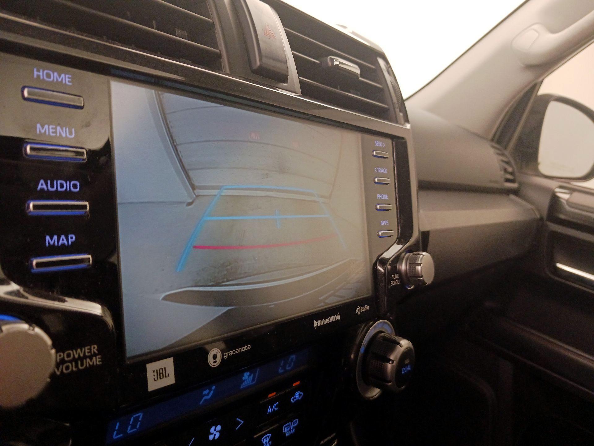 Thumbnail: 2021 Toyota 4Runner - 15