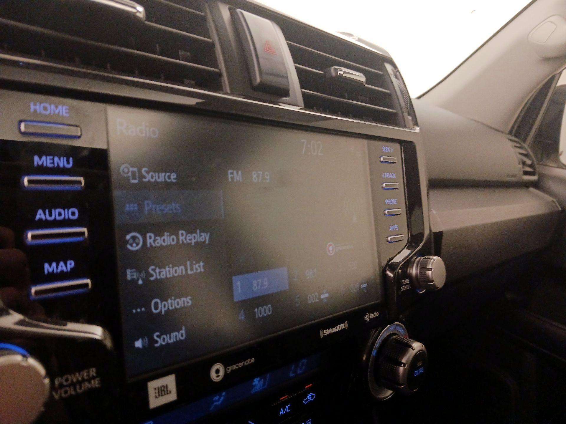 Thumbnail: 2021 Toyota 4Runner - 16