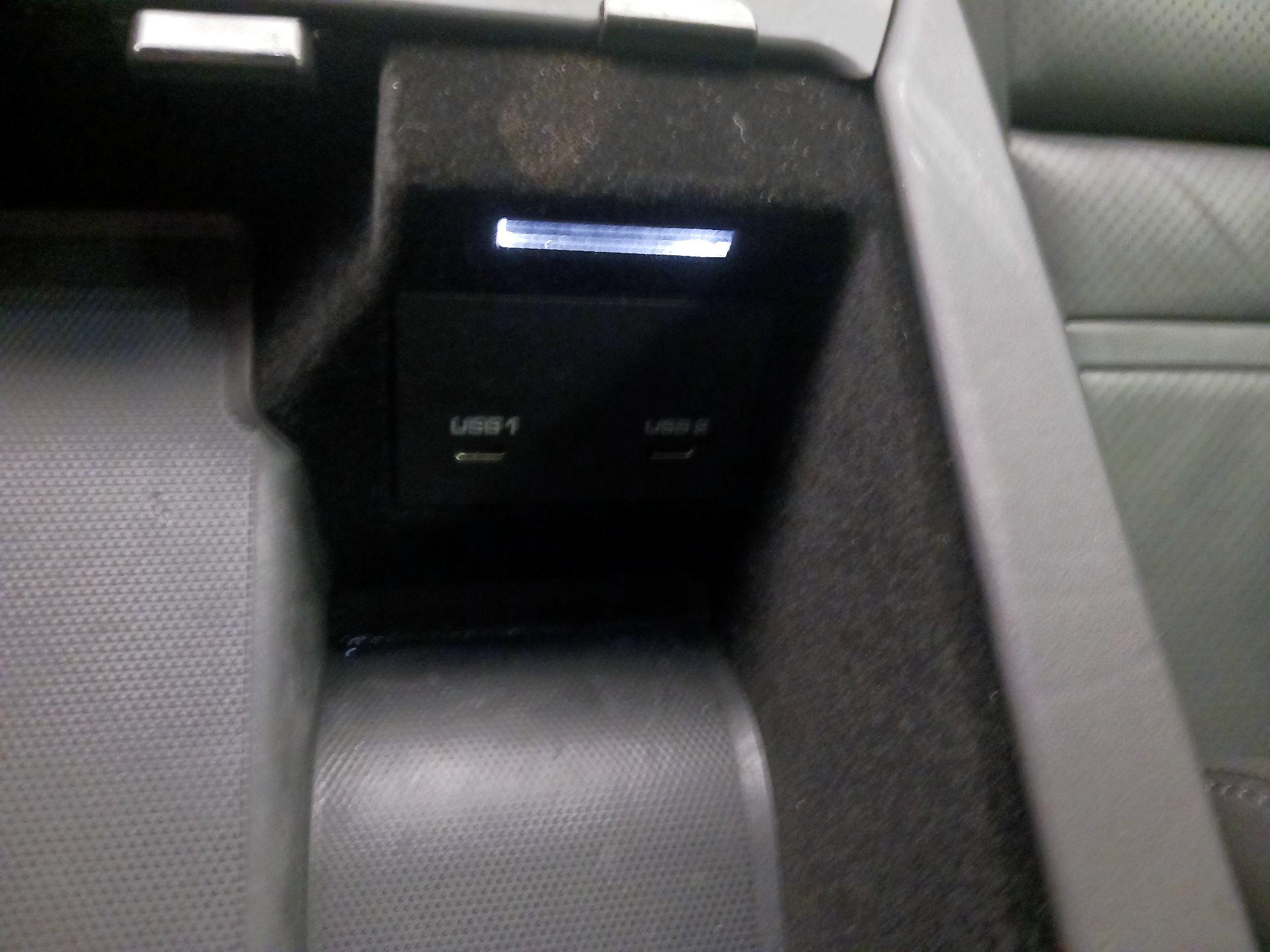 Thumbnail: 2020 Porsche Cayenne - 19