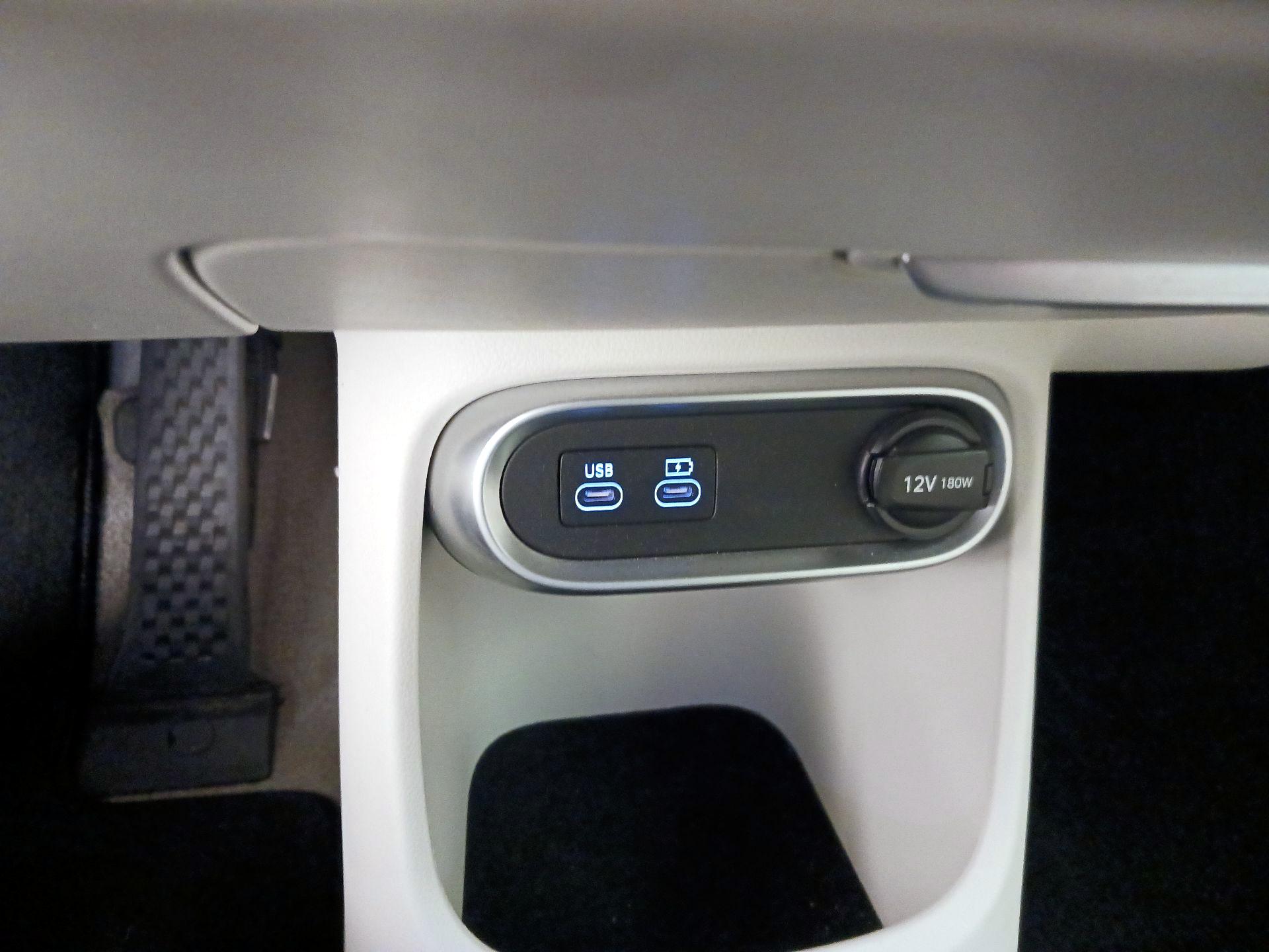 Thumbnail: 2023 Genesis GV60 - 19