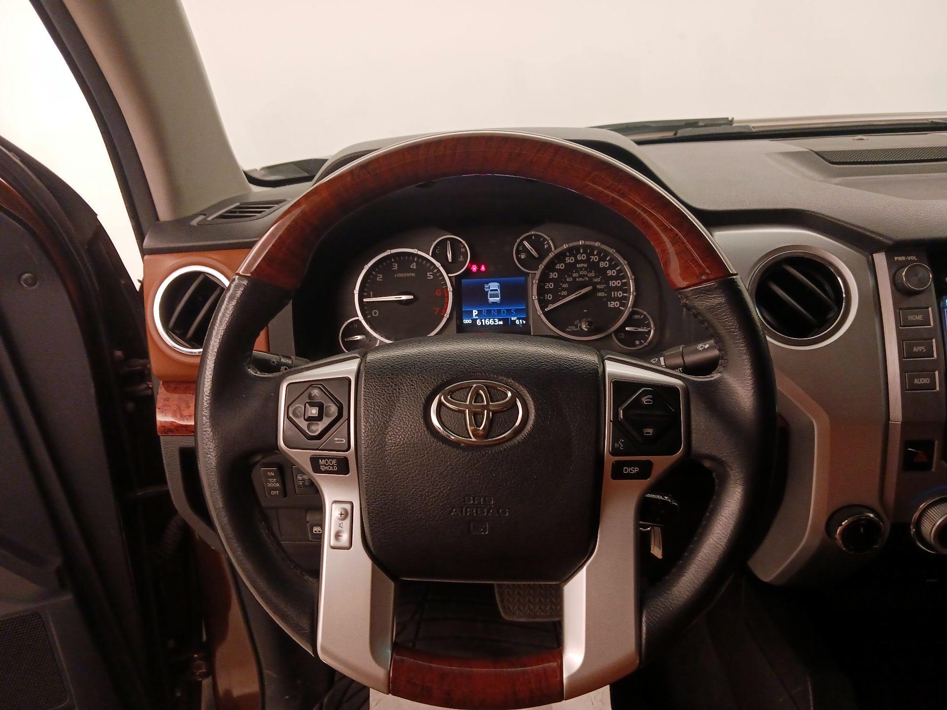 Thumbnail: 2015 Toyota Tundra - 10